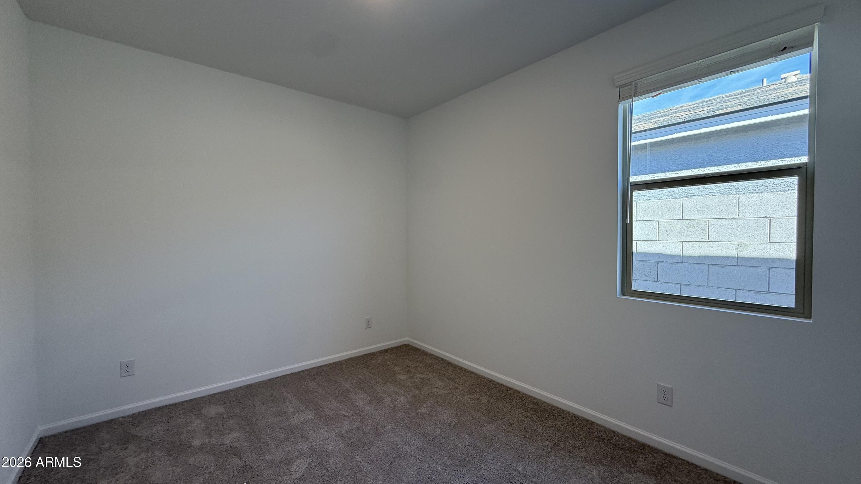 47652 W KENNER Drive