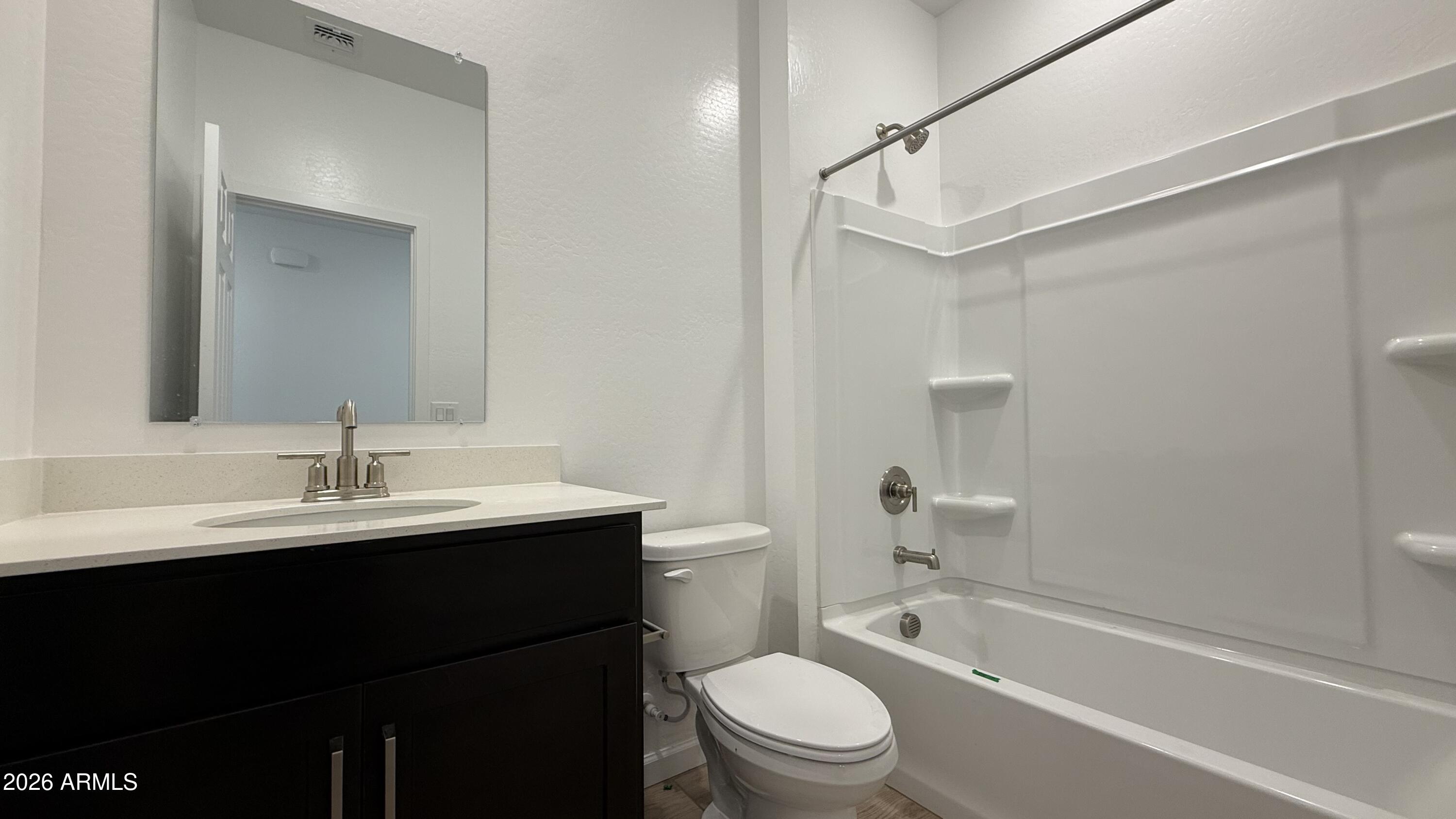 47652 W KENNER Drive