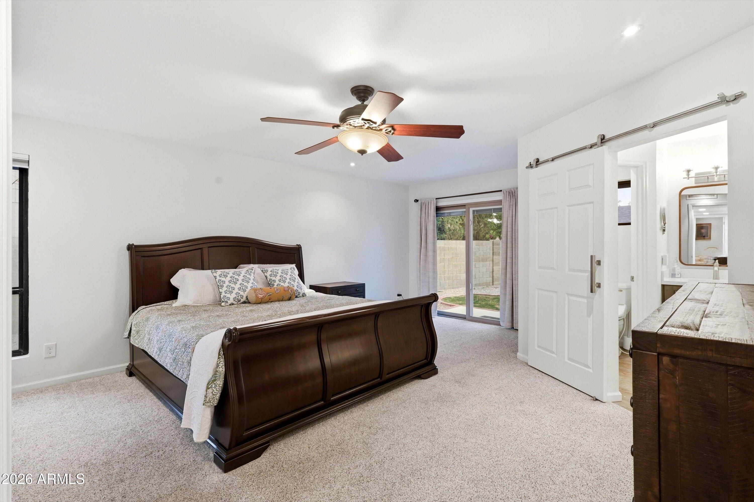 5234 E PARADISE Drive