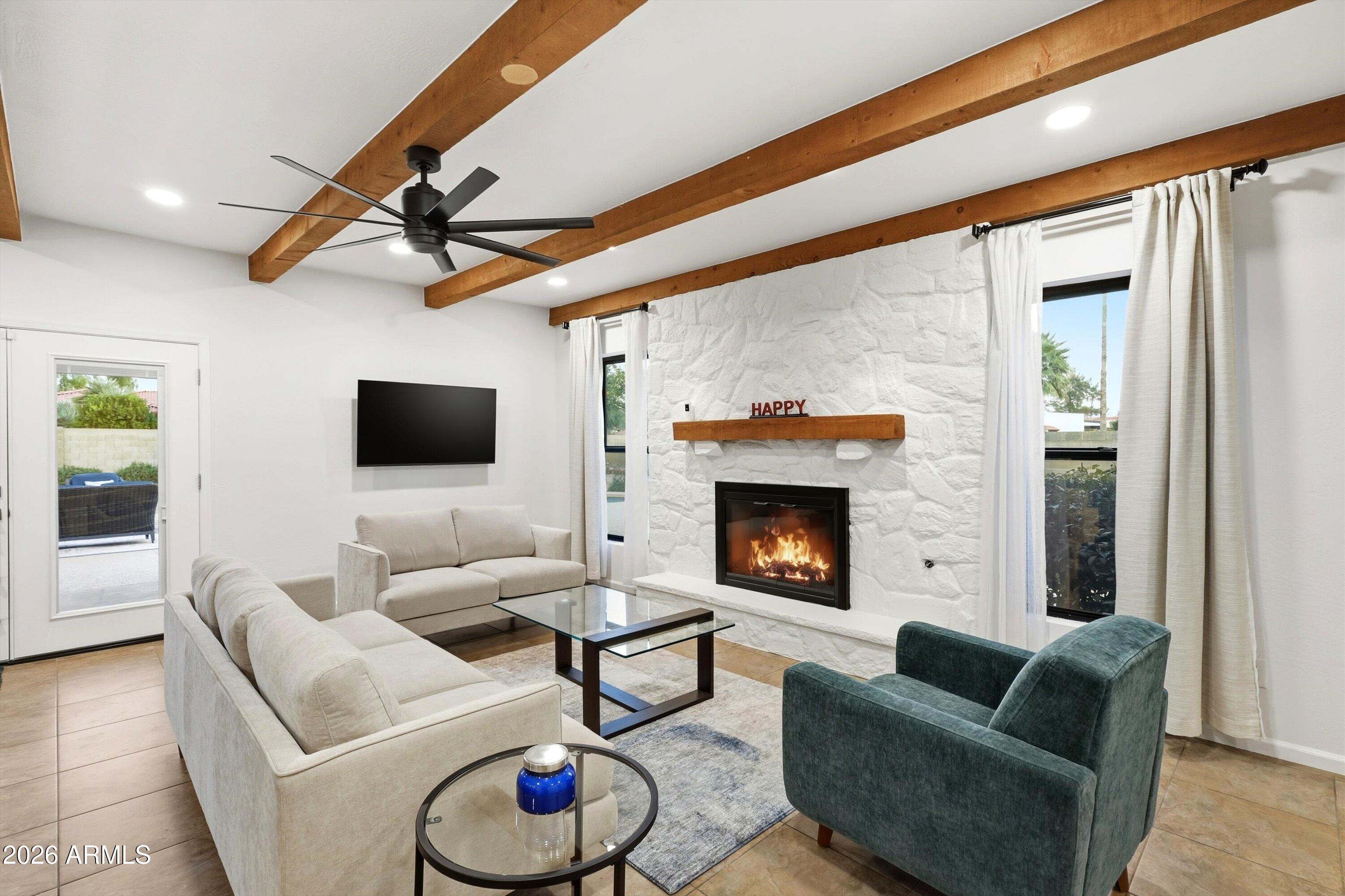 5234 E PARADISE Drive