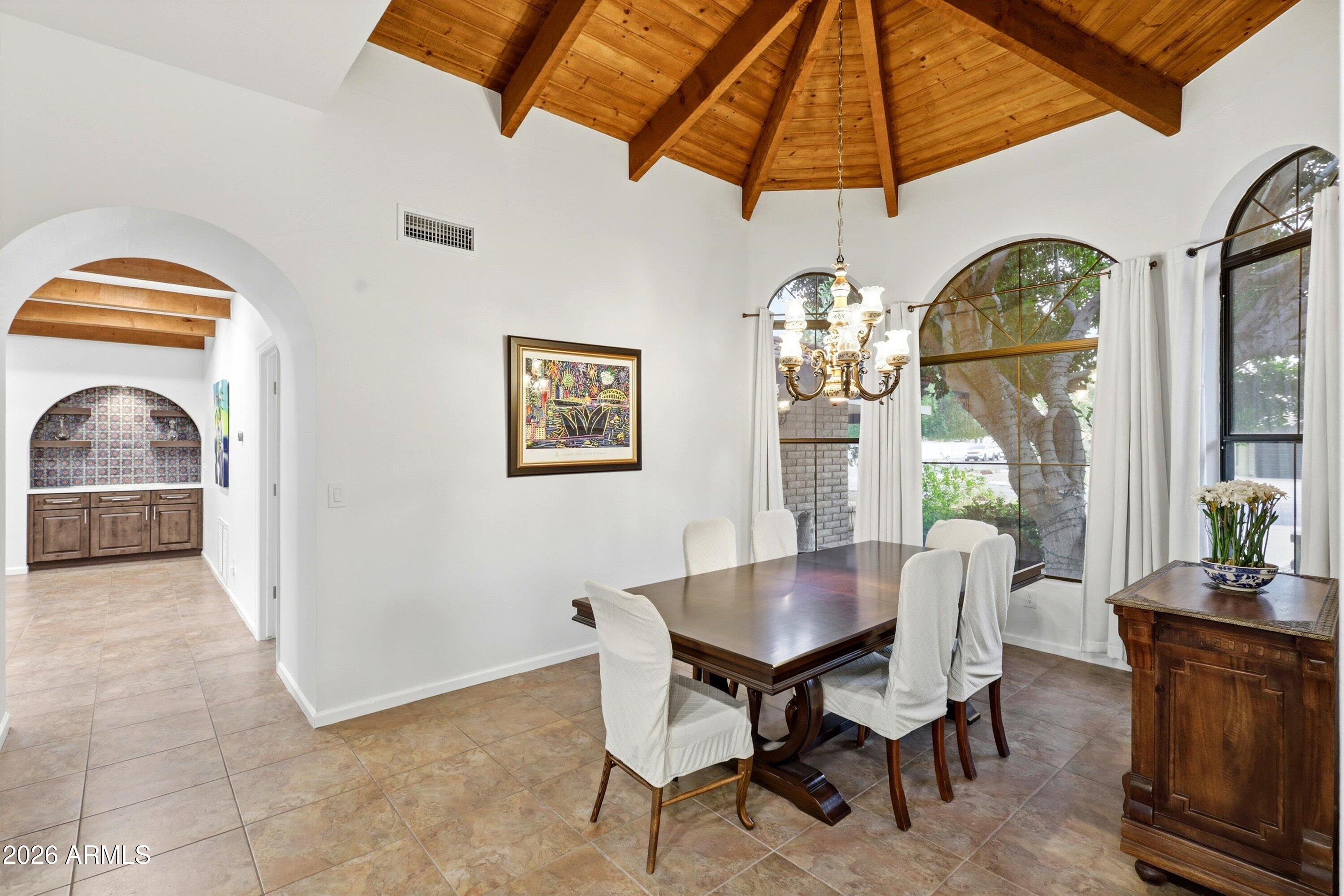 5234 E PARADISE Drive