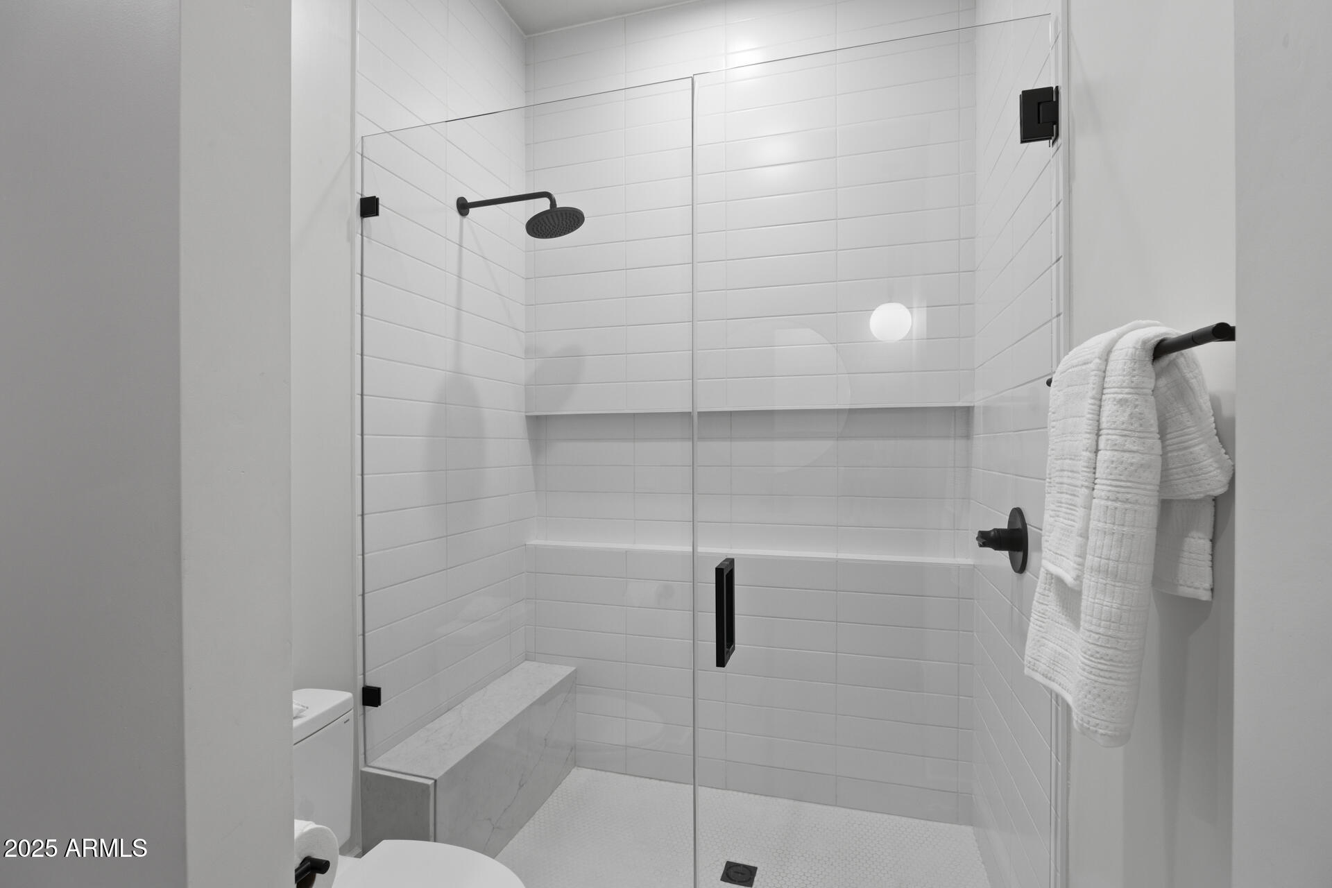 8520 E CACTUS WREN Road