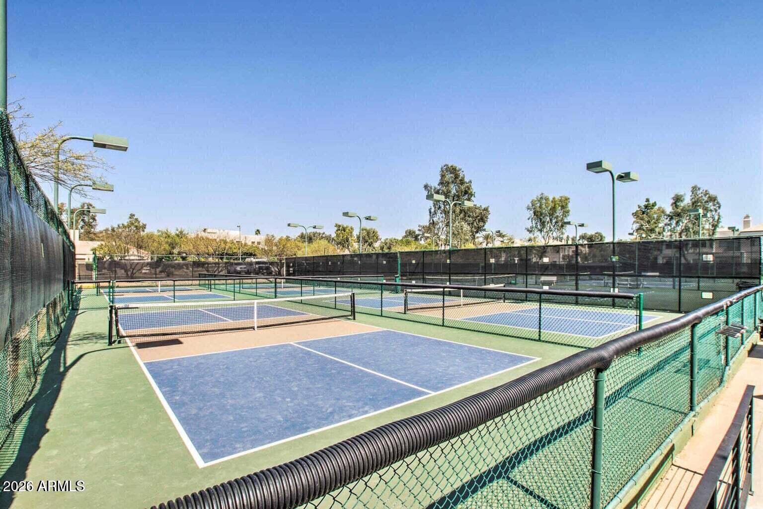 7400 E GAINEY CLUB Drive 208