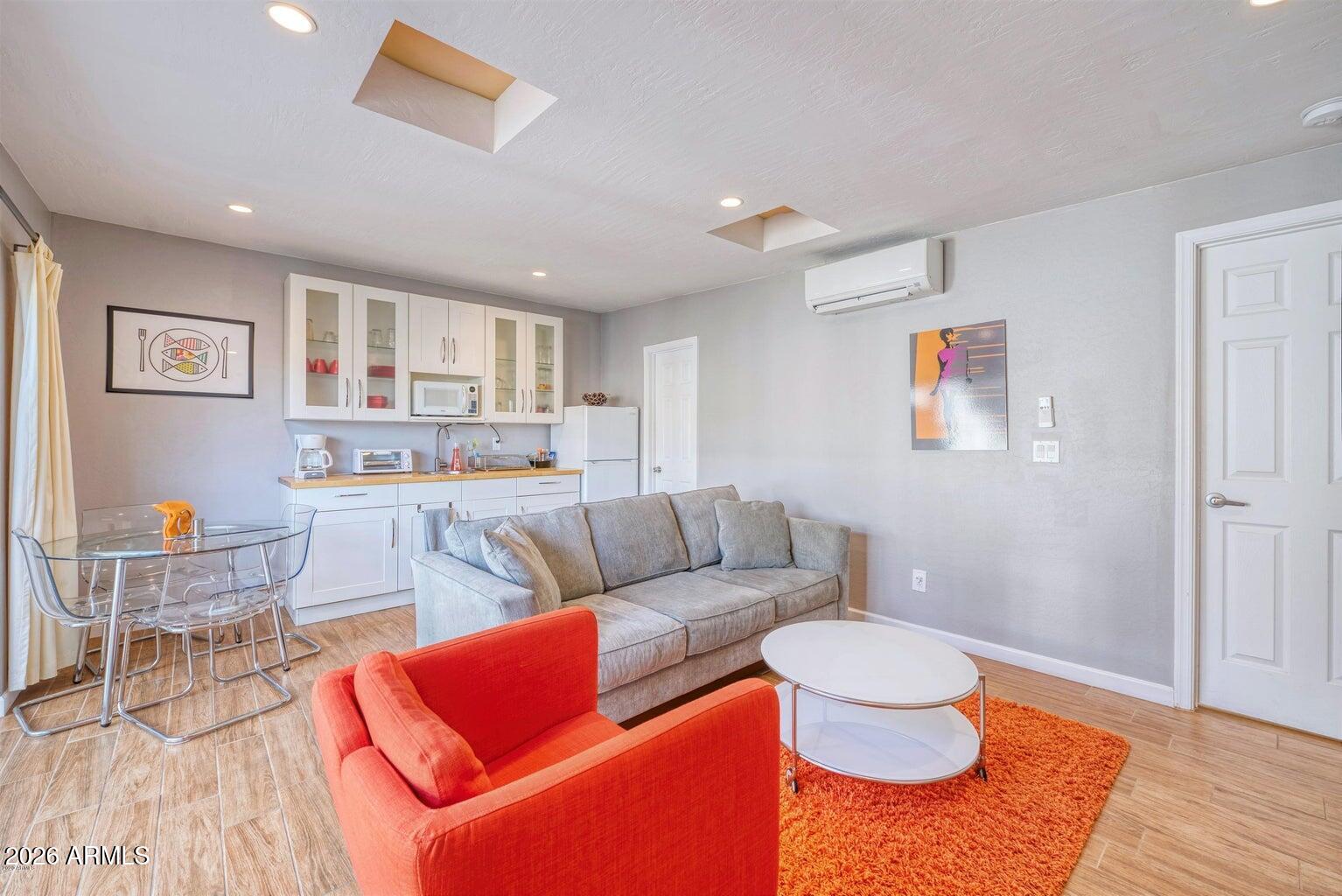 3415 E CAMELBACK Road