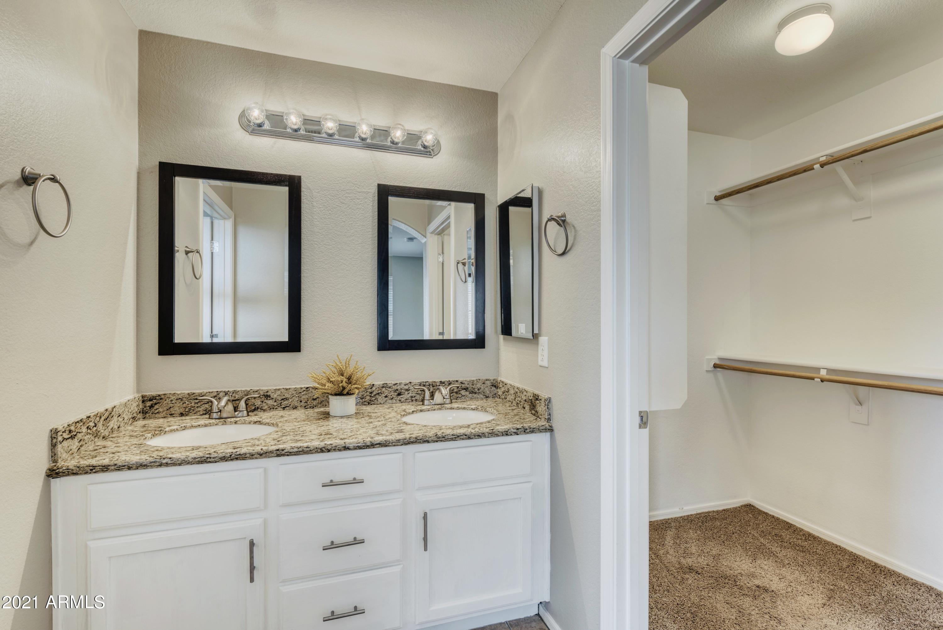 4378 E ROSEMONTE Drive