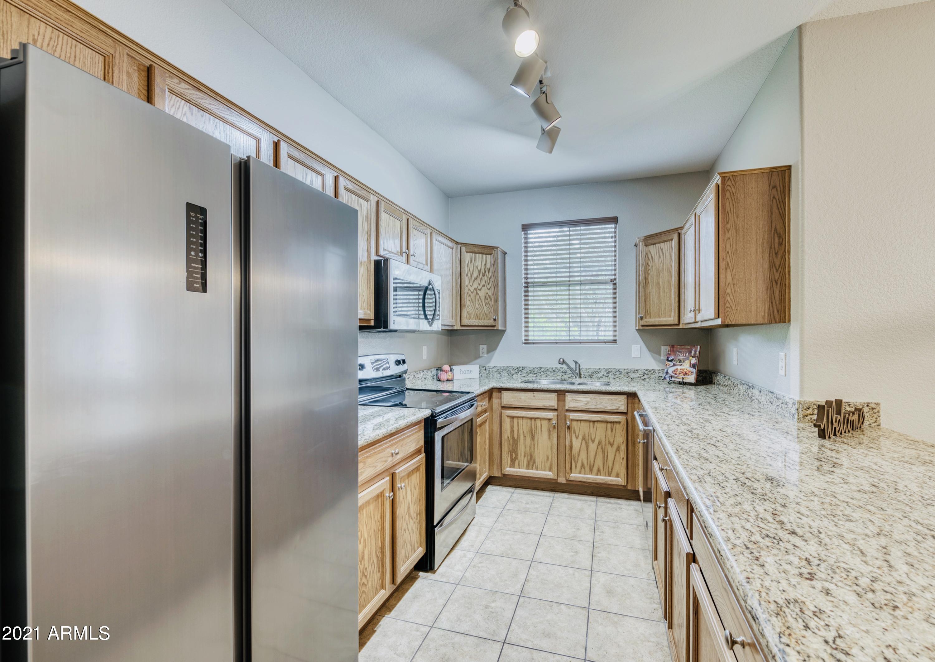 4378 E ROSEMONTE Drive