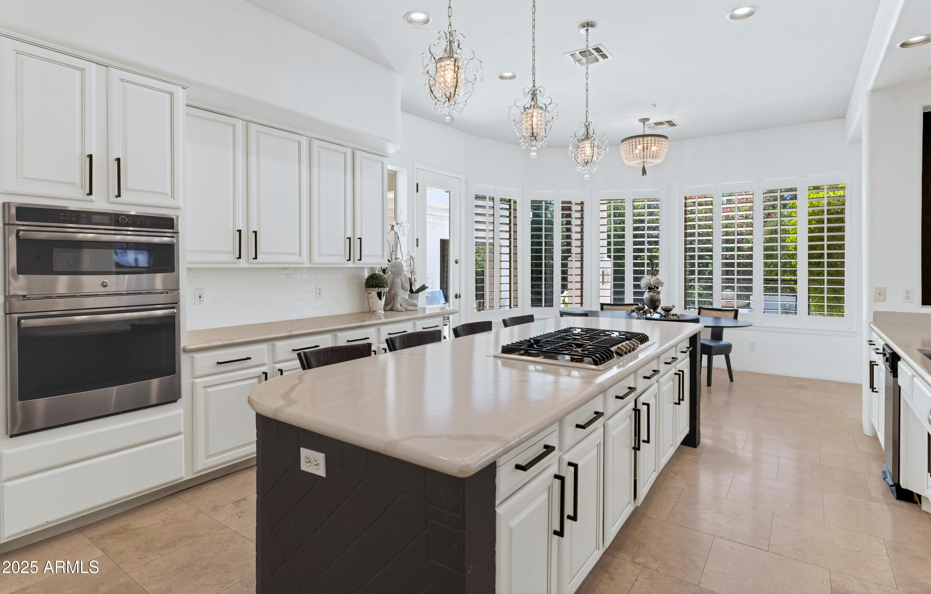 7941 E VIA DE LUNA Drive