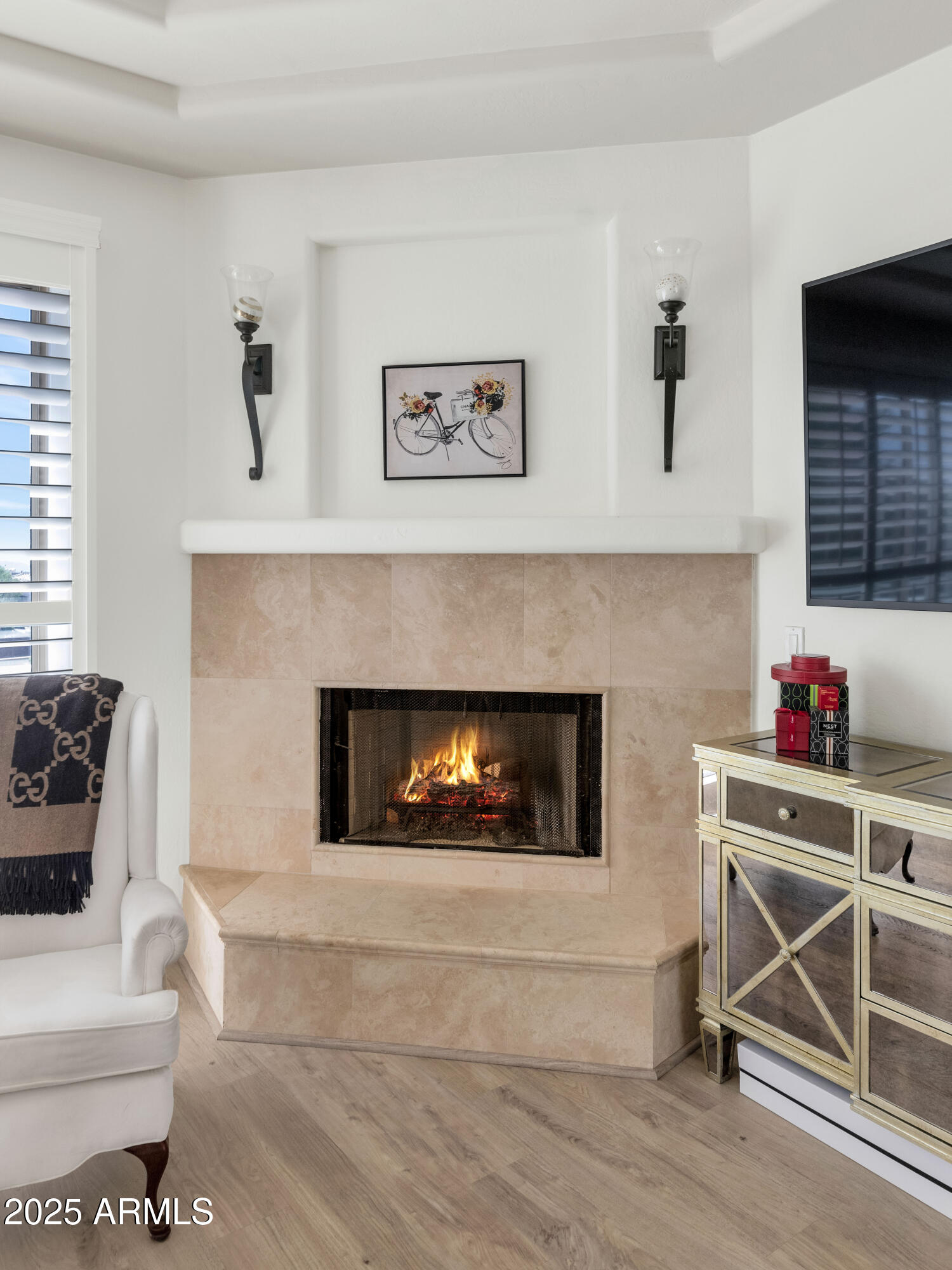 7941 E VIA DE LUNA Drive