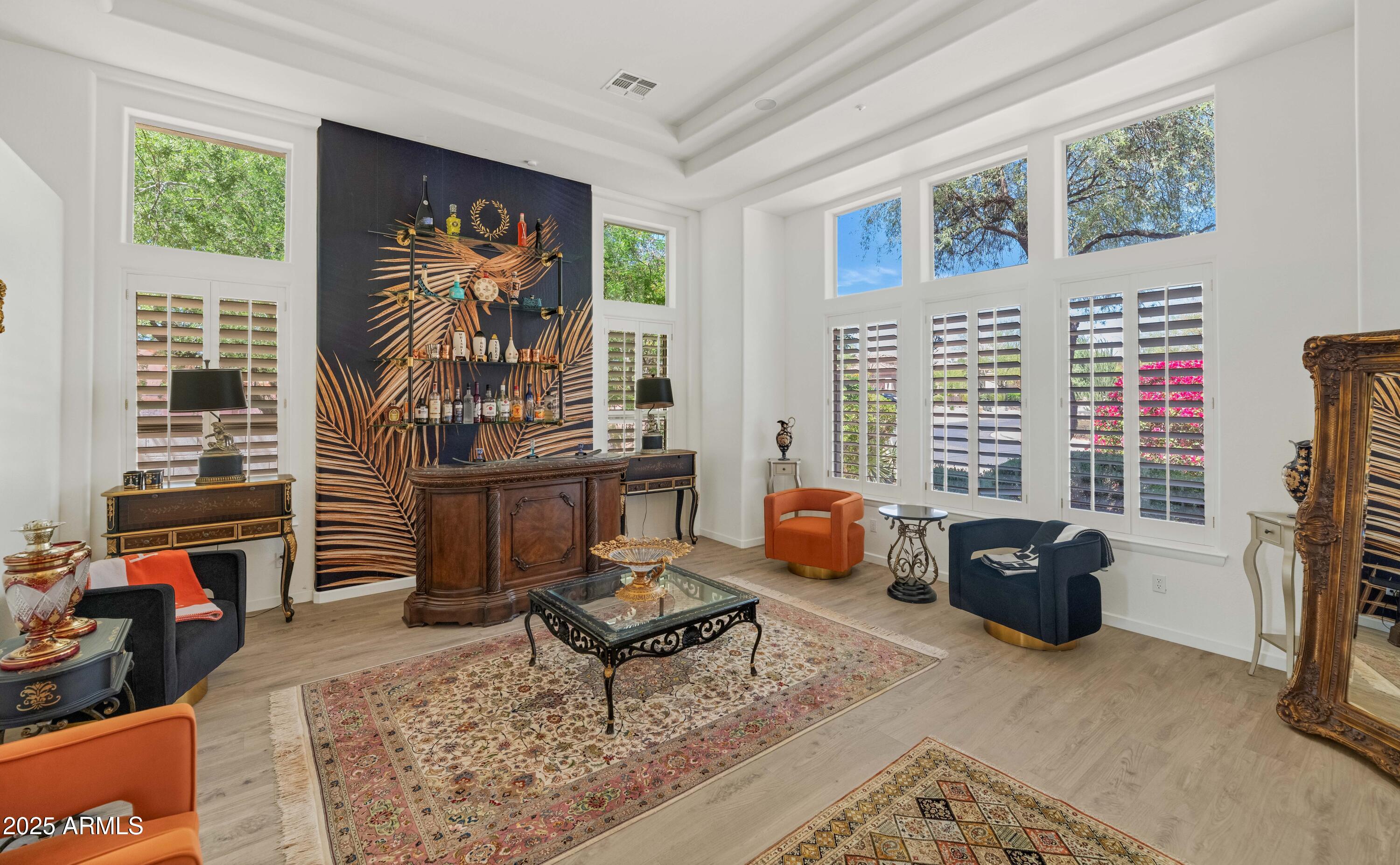 7941 E VIA DE LUNA Drive