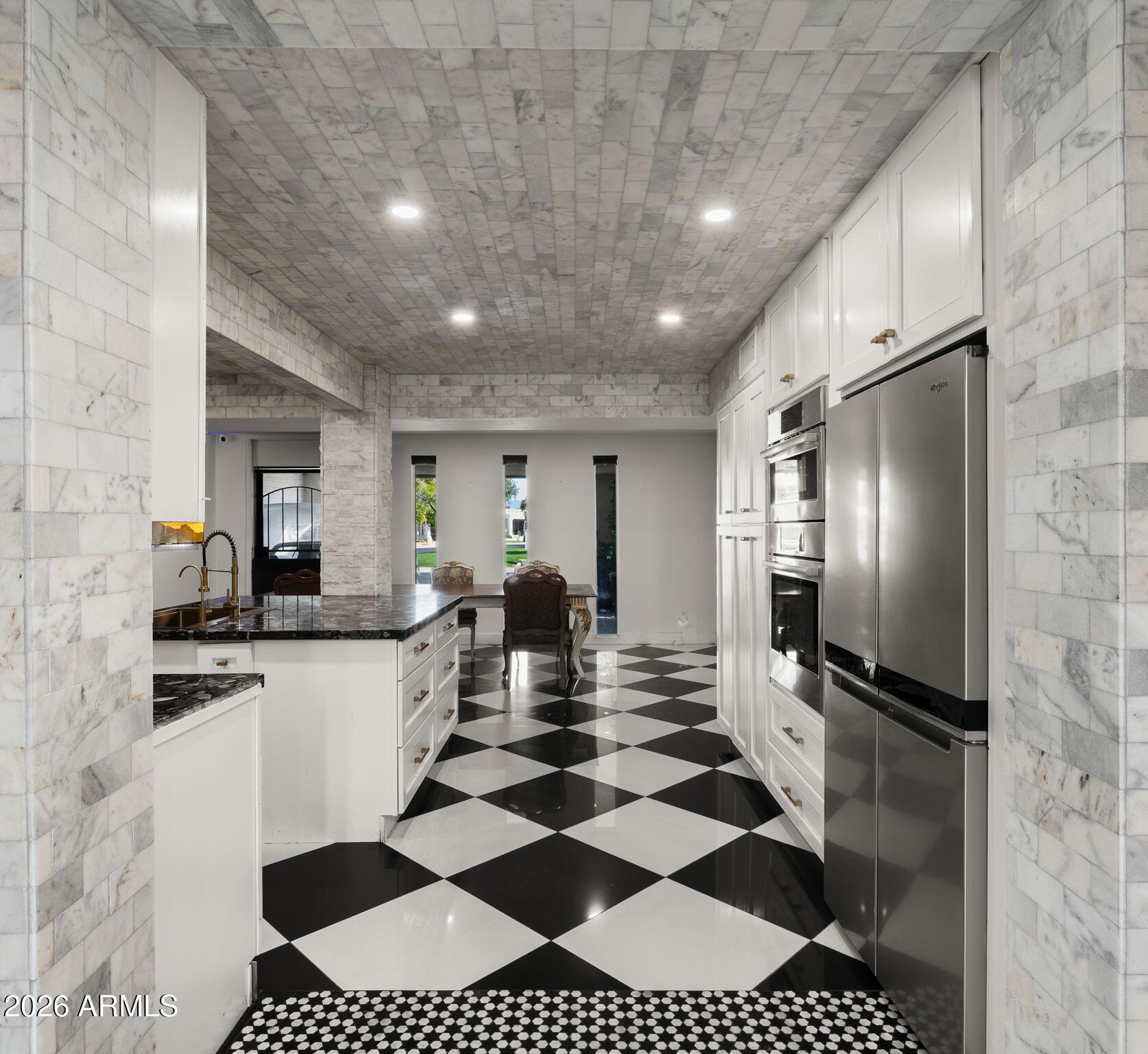 7240 N VIA DE LA MONTANA