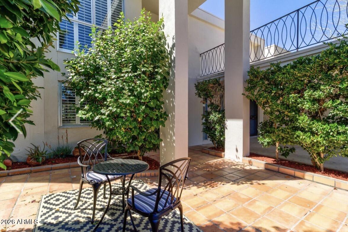 7240 N VIA DE LA MONTANA