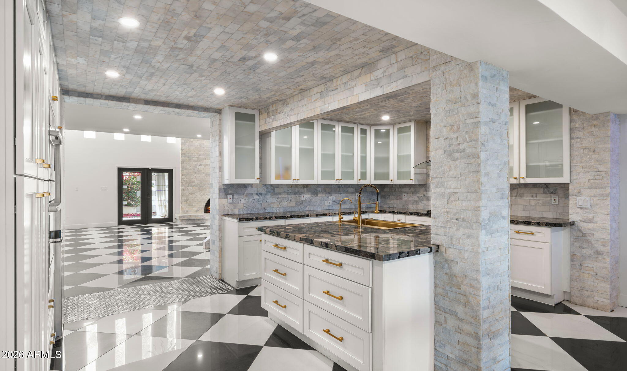 7240 N VIA DE LA MONTANA