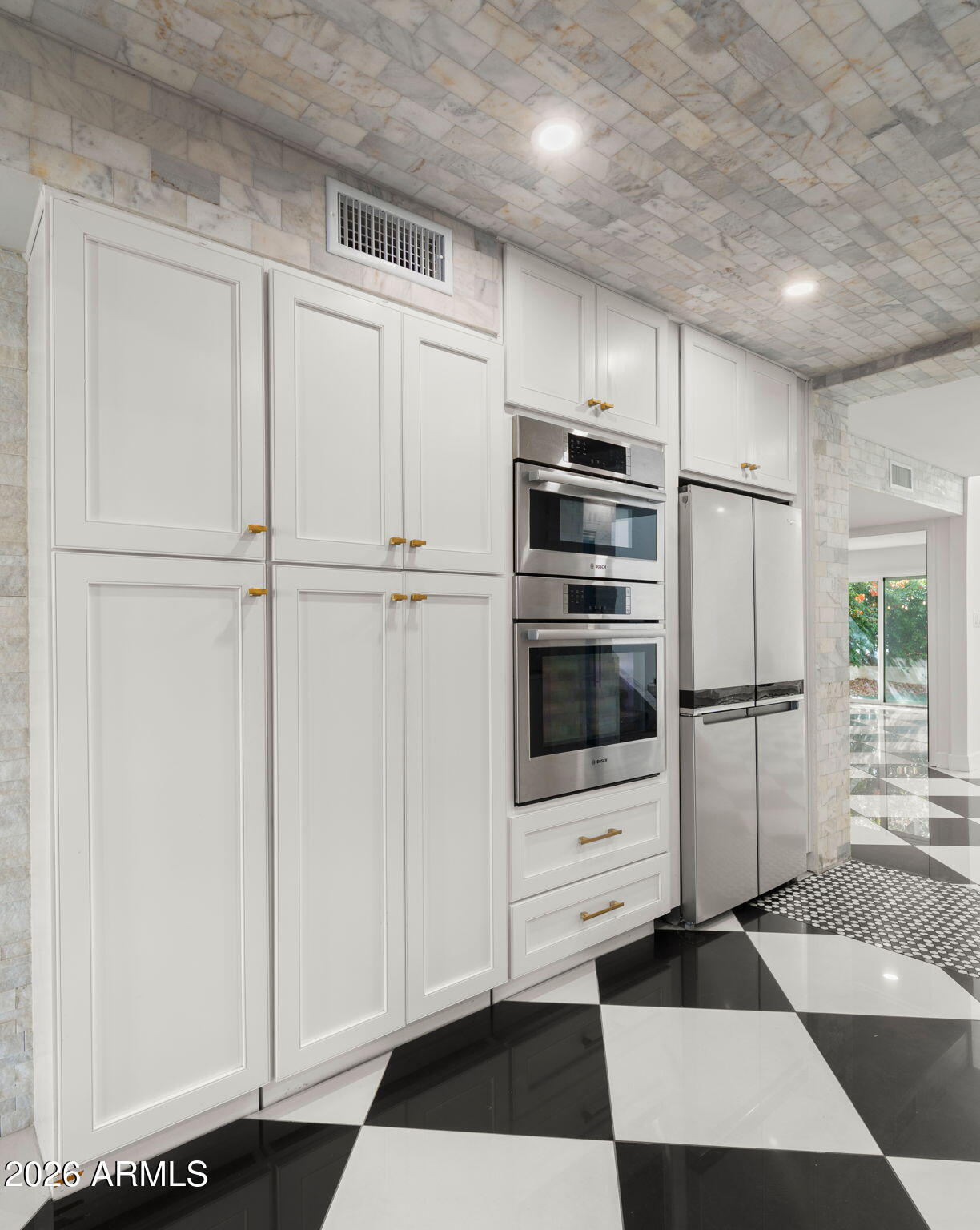 7240 N VIA DE LA MONTANA