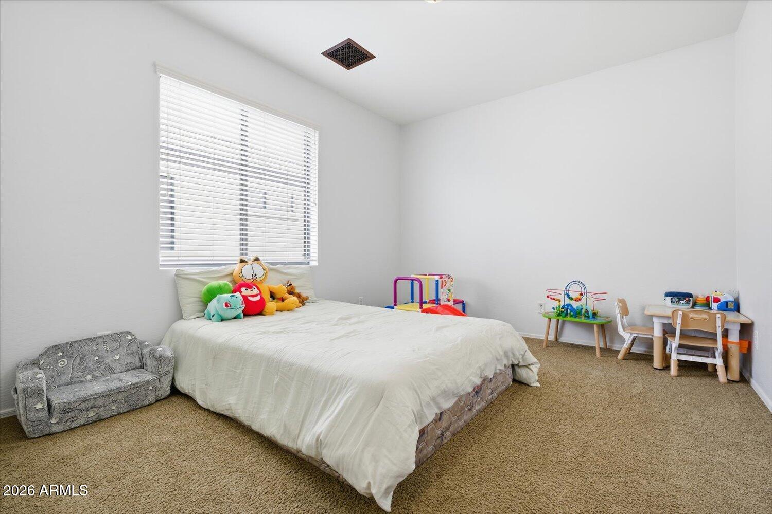 7253 E NATHAN Street