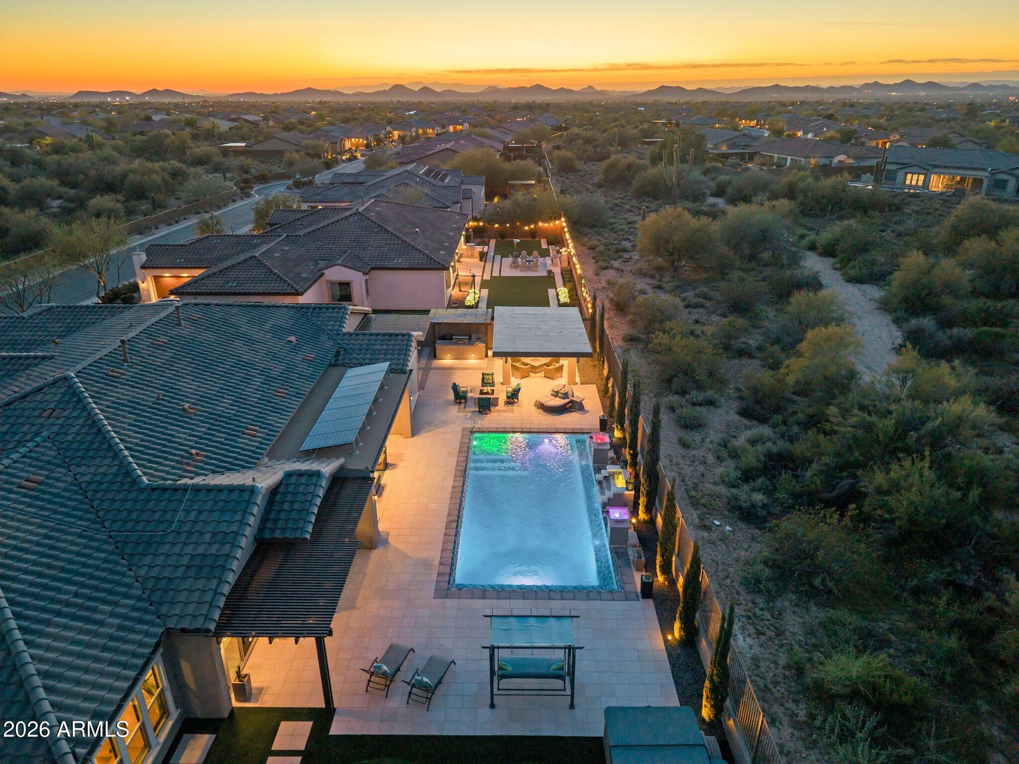 6204 E CALLE DE POMPAS