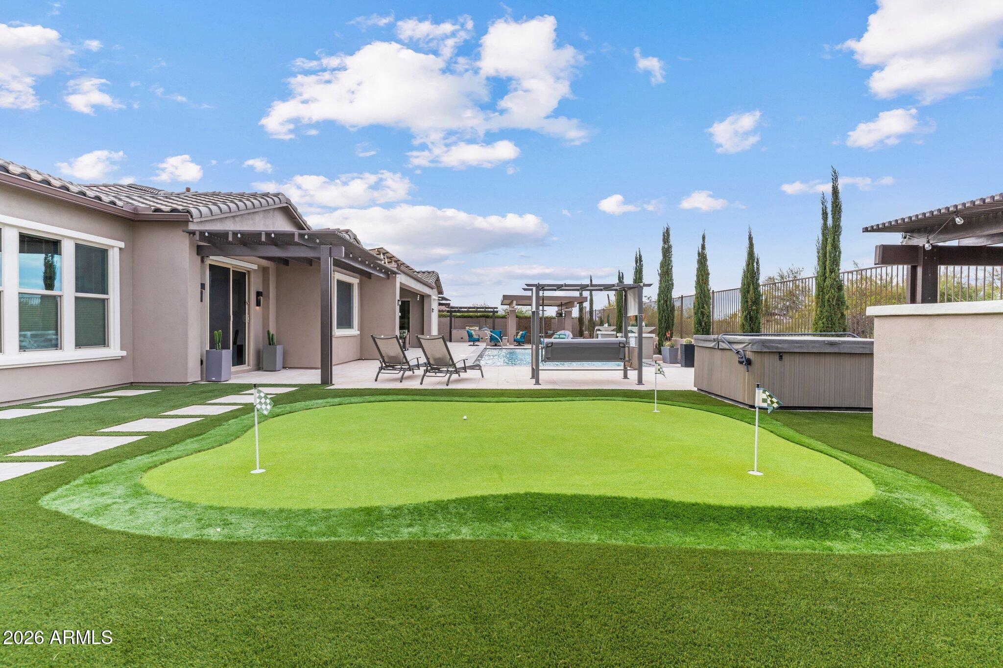 6204 E CALLE DE POMPAS