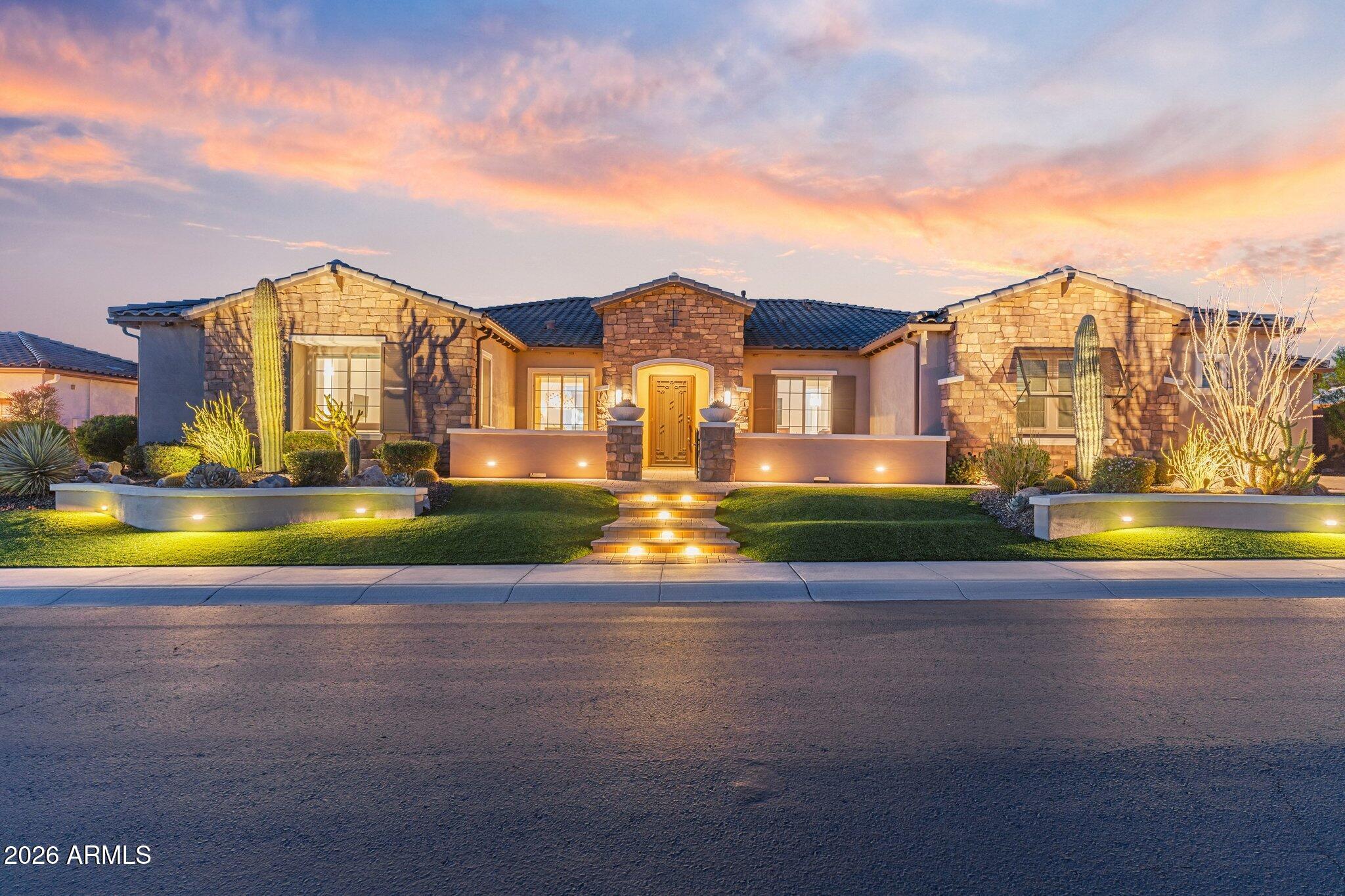 6204 E CALLE DE POMPAS