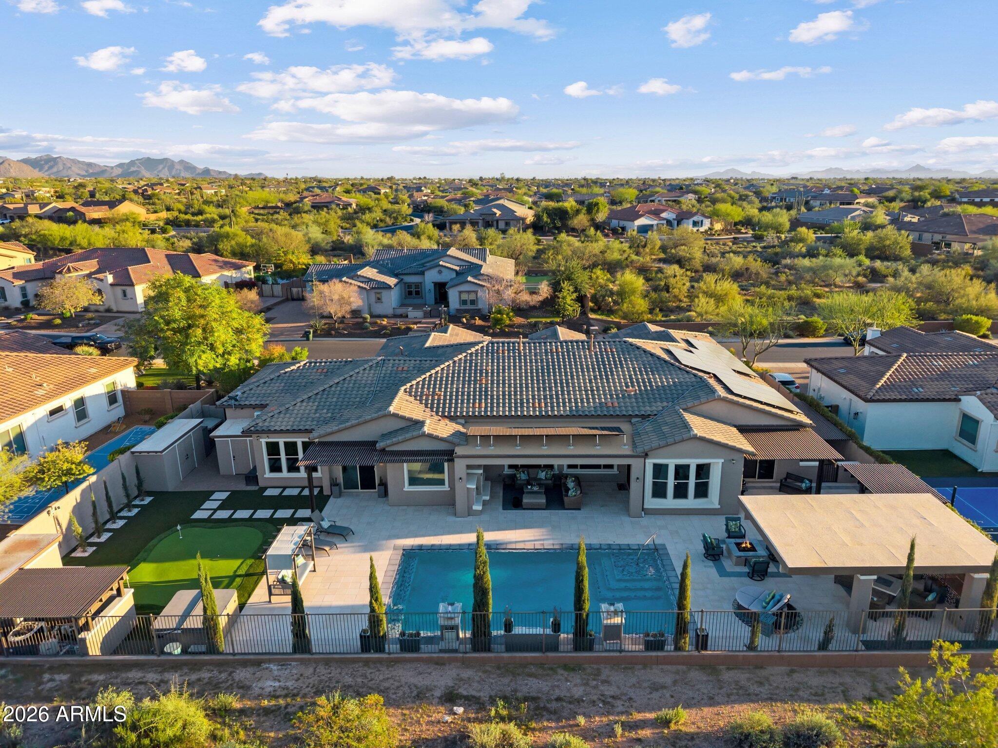 6204 E CALLE DE POMPAS