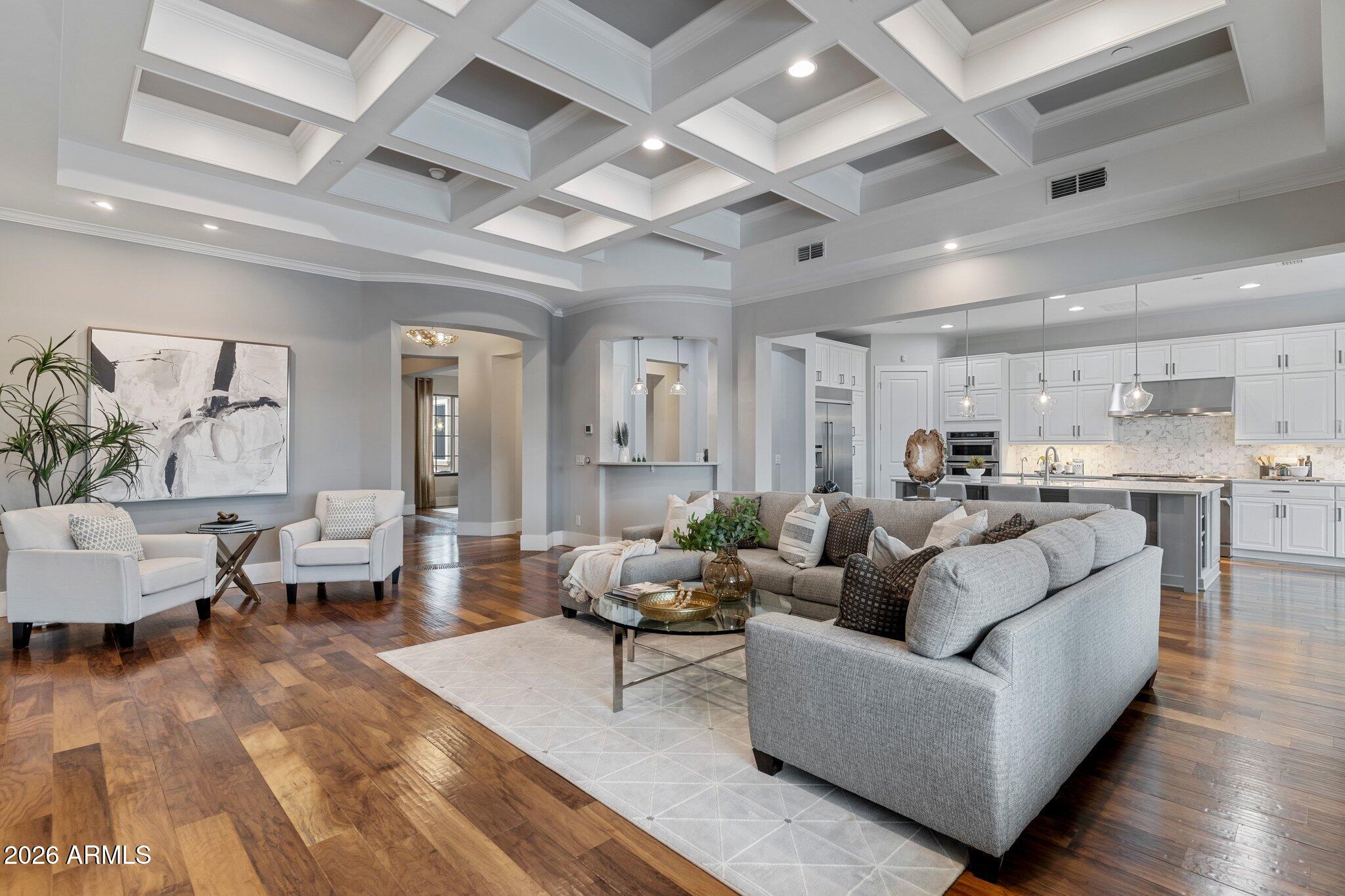 6204 E CALLE DE POMPAS