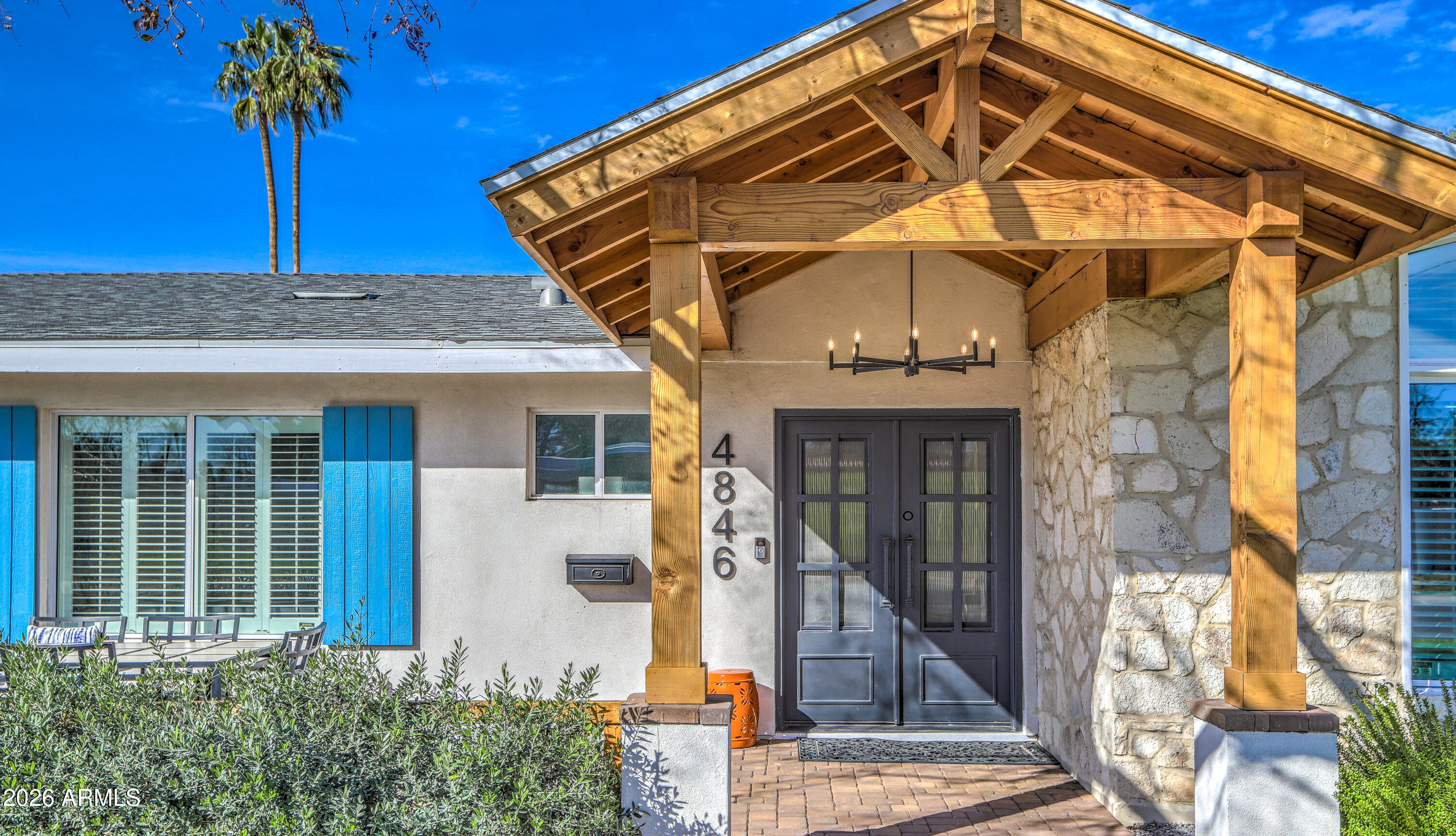 4846 E MITCHELL Drive