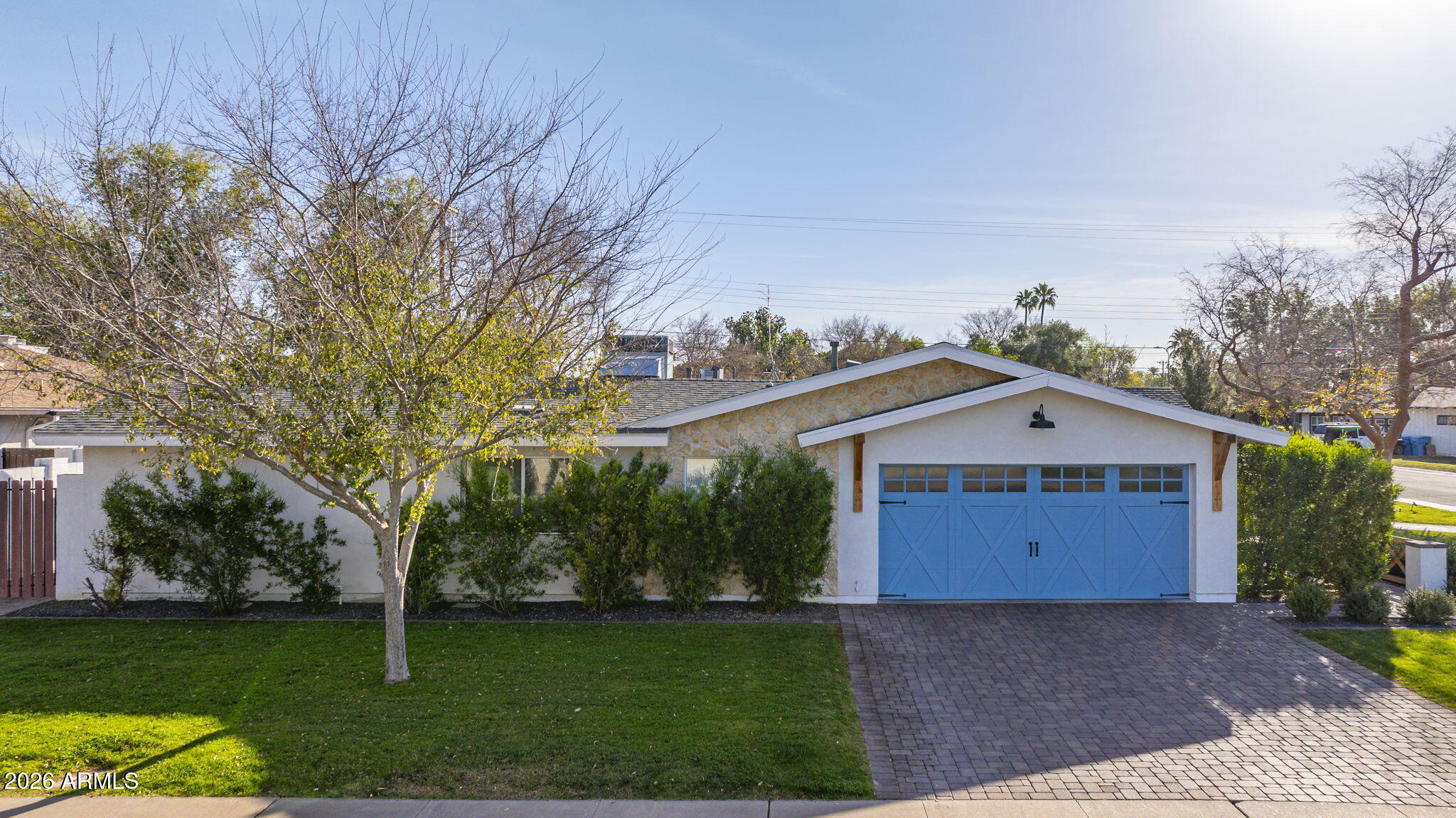 4846 E MITCHELL Drive