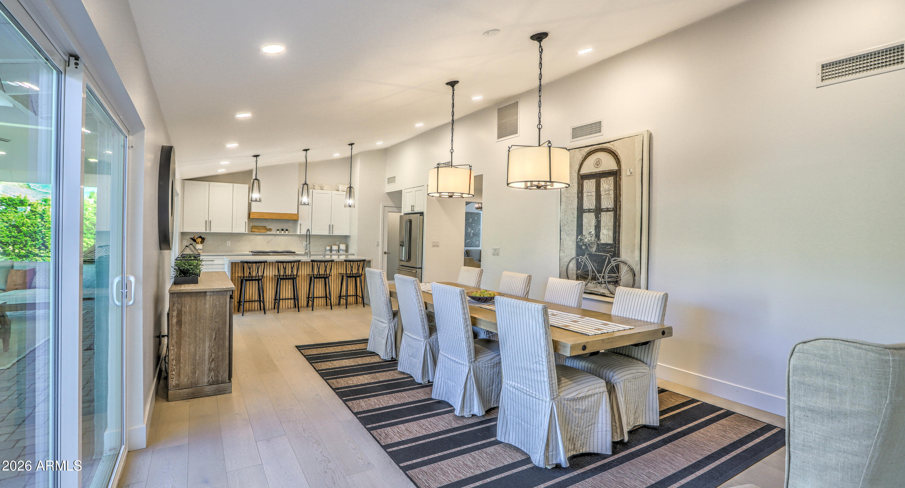 4846 E MITCHELL Drive