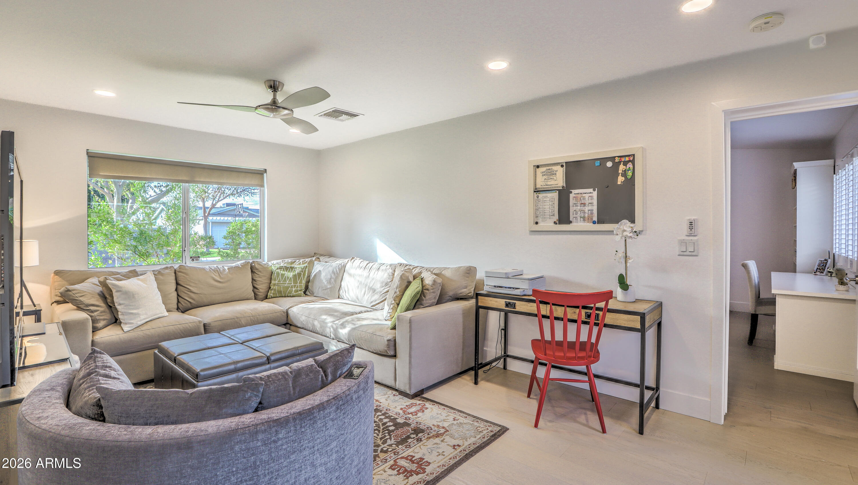 4846 E MITCHELL Drive