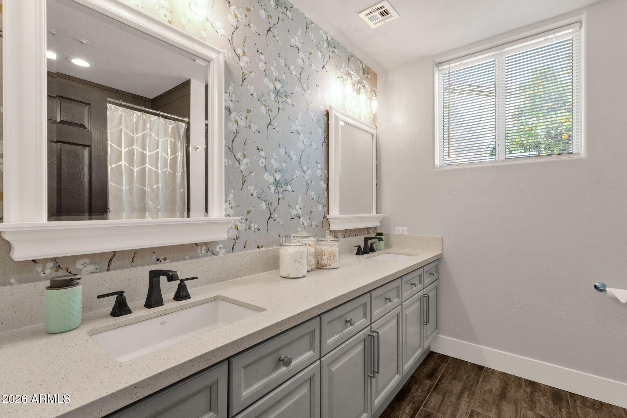 11638 E CAROL Avenue