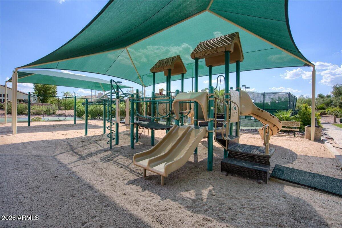 11638 E CAROL Avenue