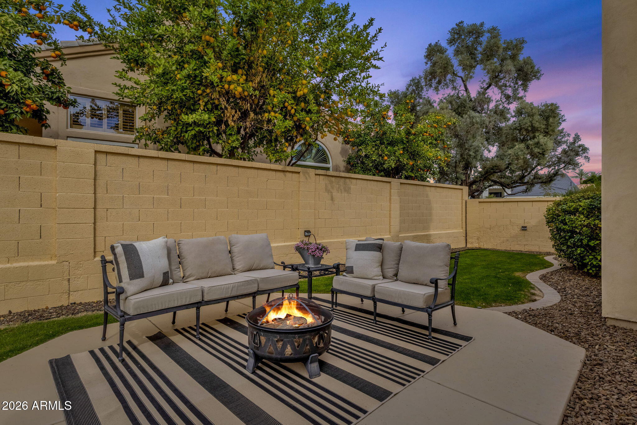 11638 E CAROL Avenue