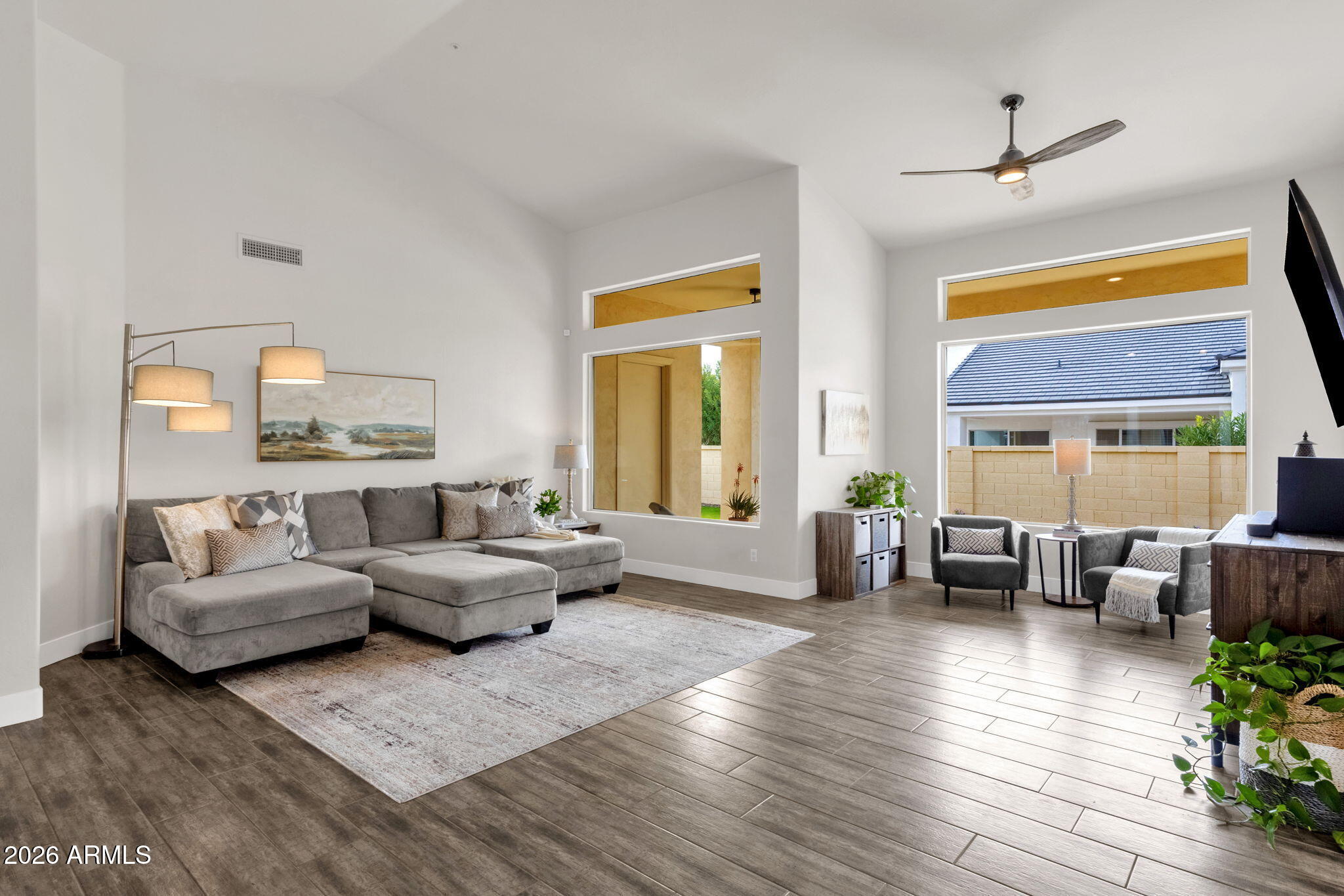 11638 E CAROL Avenue