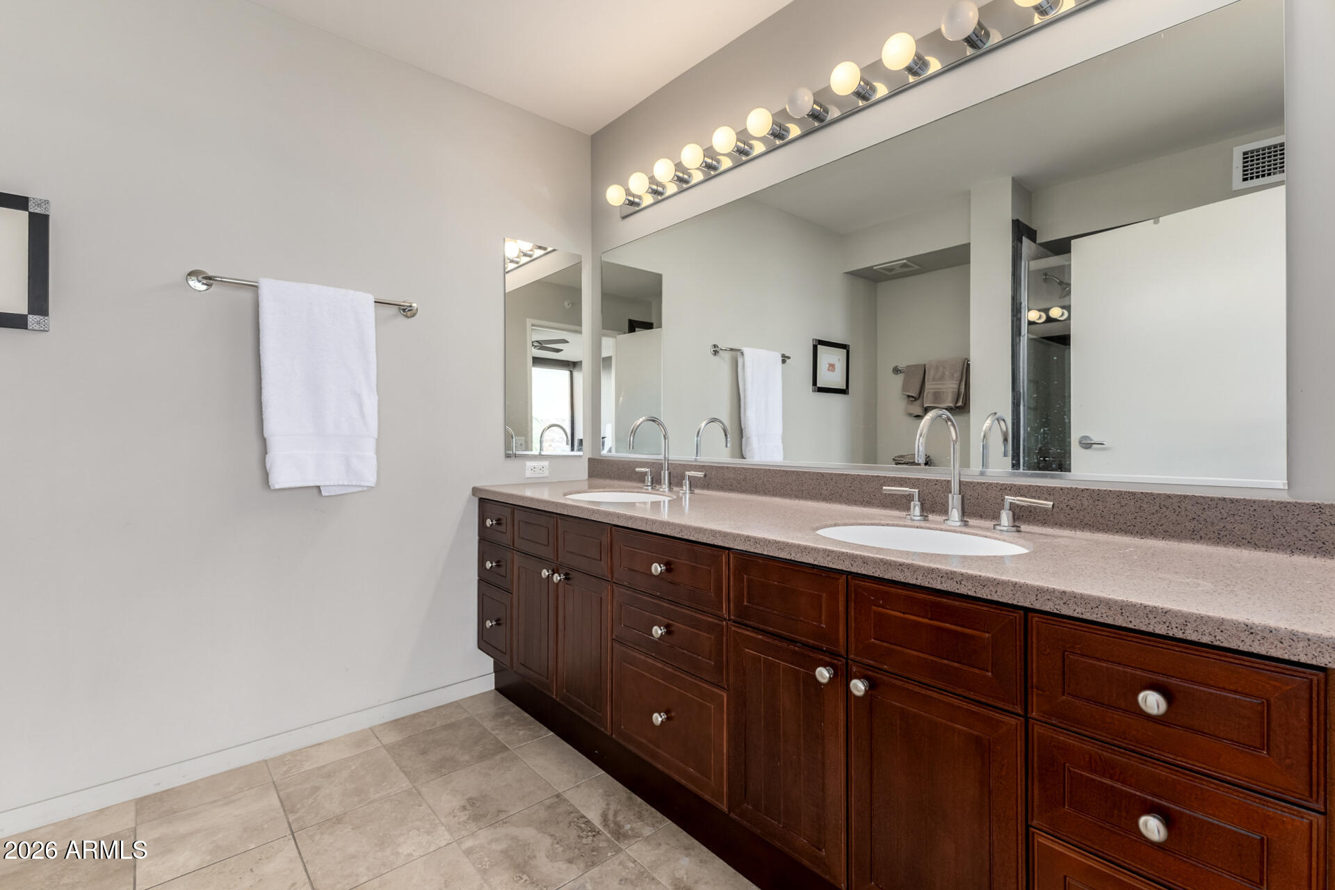 4808 N 24TH Street 1401