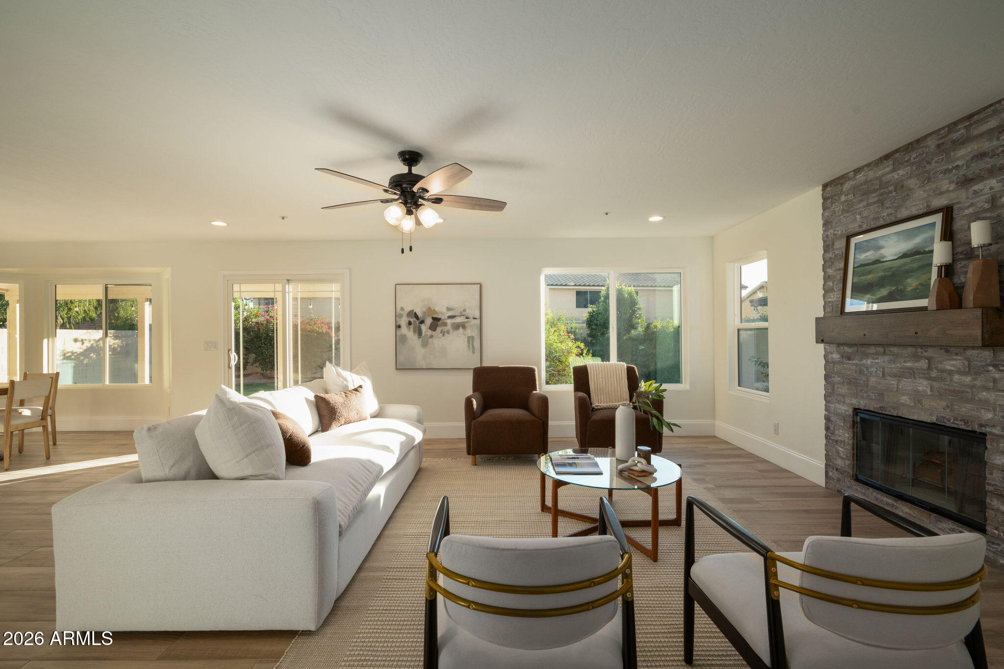 9011 E PALM RIDGE Drive