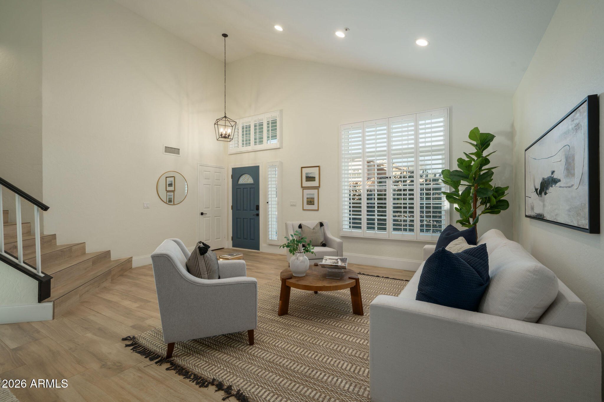 9011 E PALM RIDGE Drive