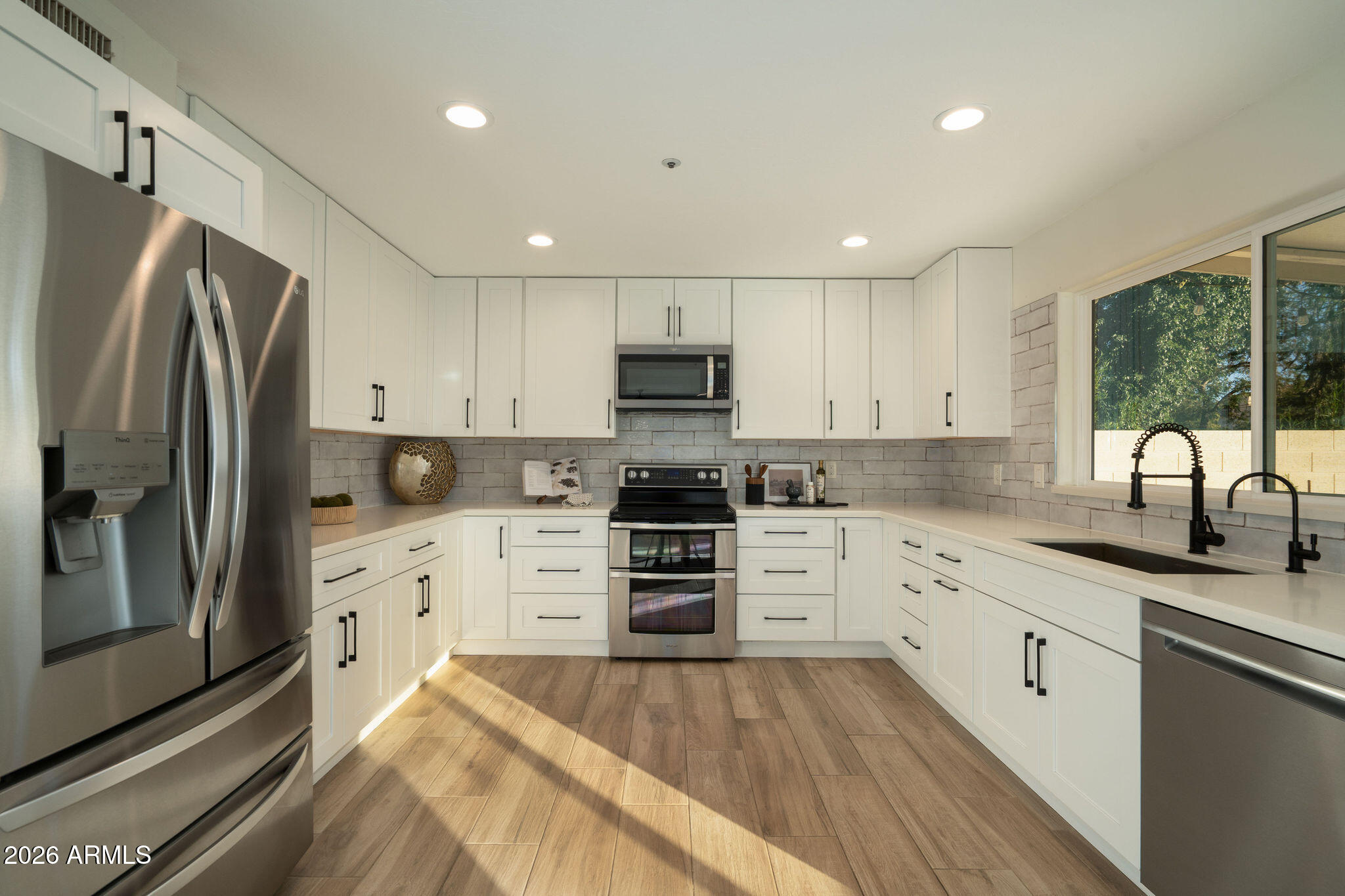 9011 E PALM RIDGE Drive