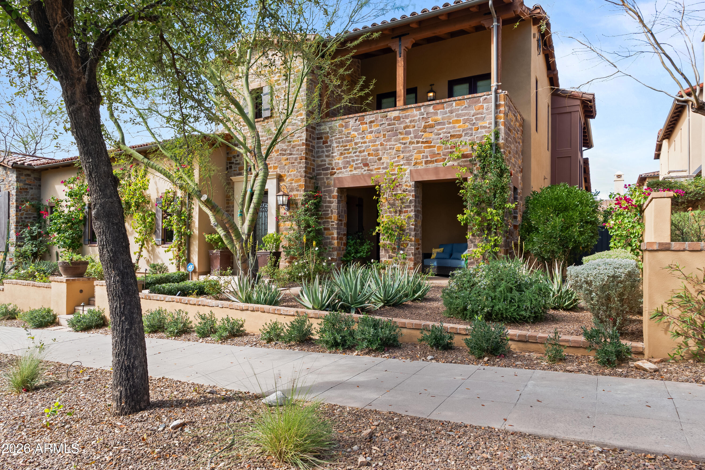 10244 E WINDRUNNER Drive