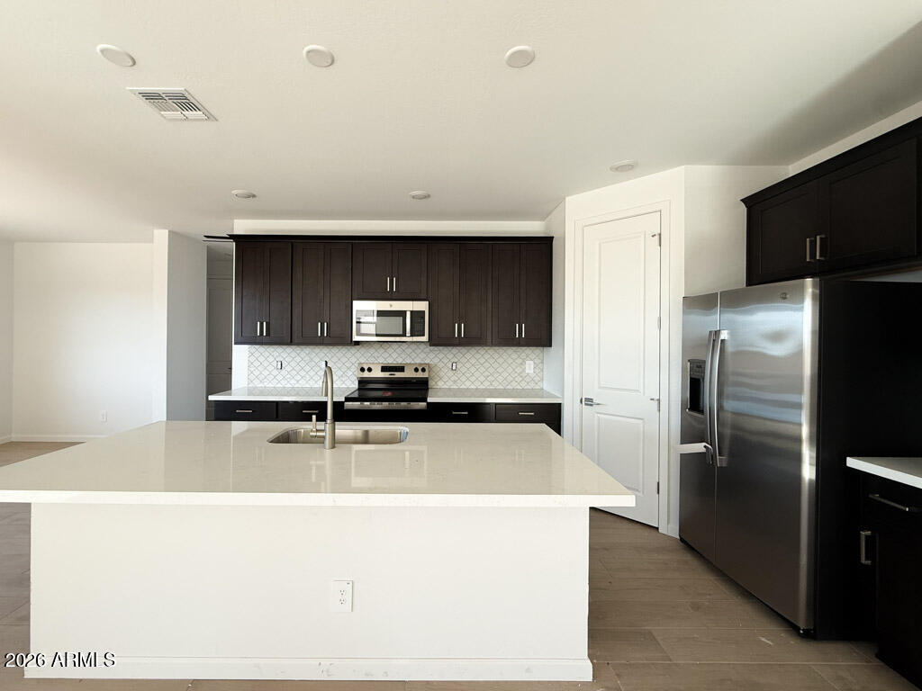 2288 E GALLOPING HORSE Drive