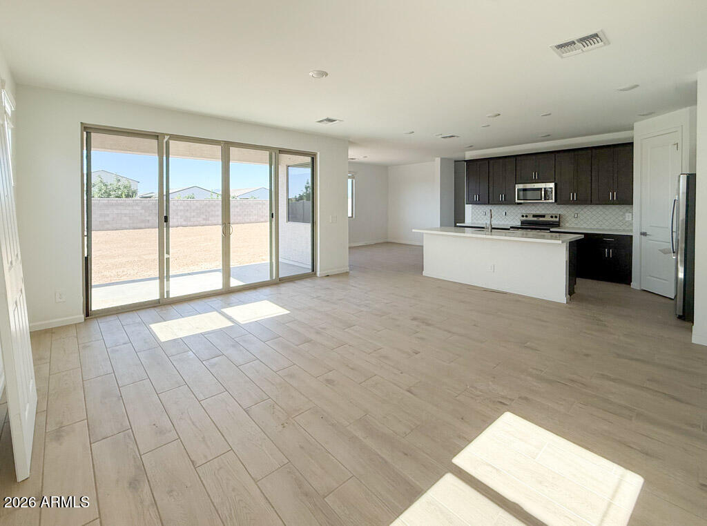 2288 E GALLOPING HORSE Drive