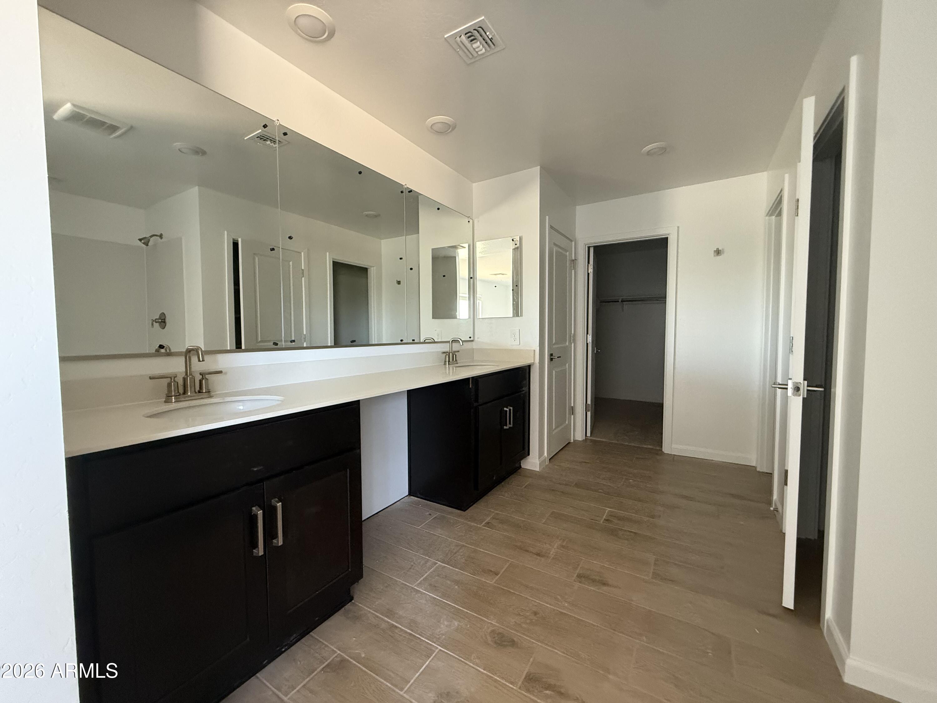 2288 E GALLOPING HORSE Drive