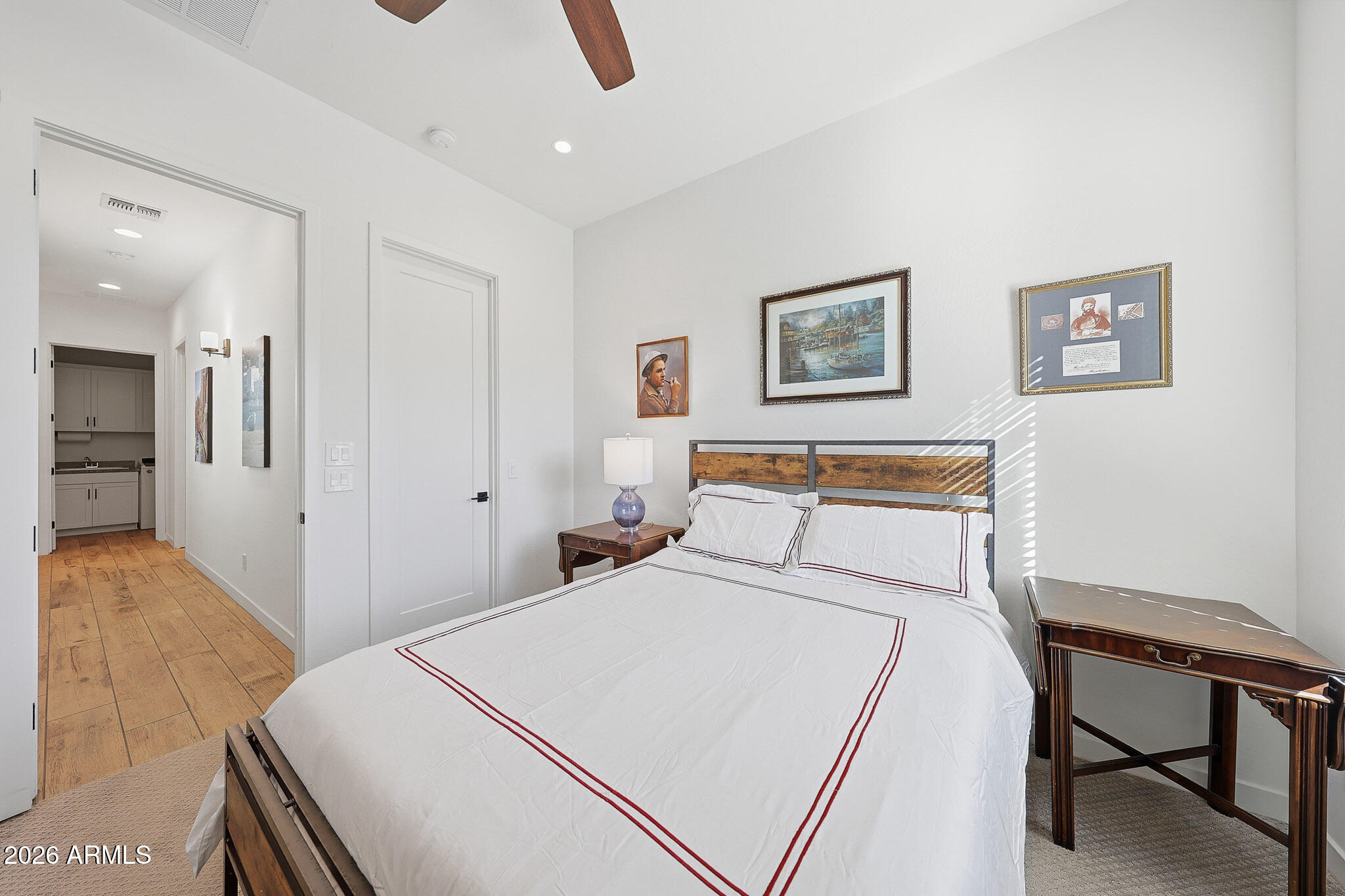 4416 E ROY ROGERS Road