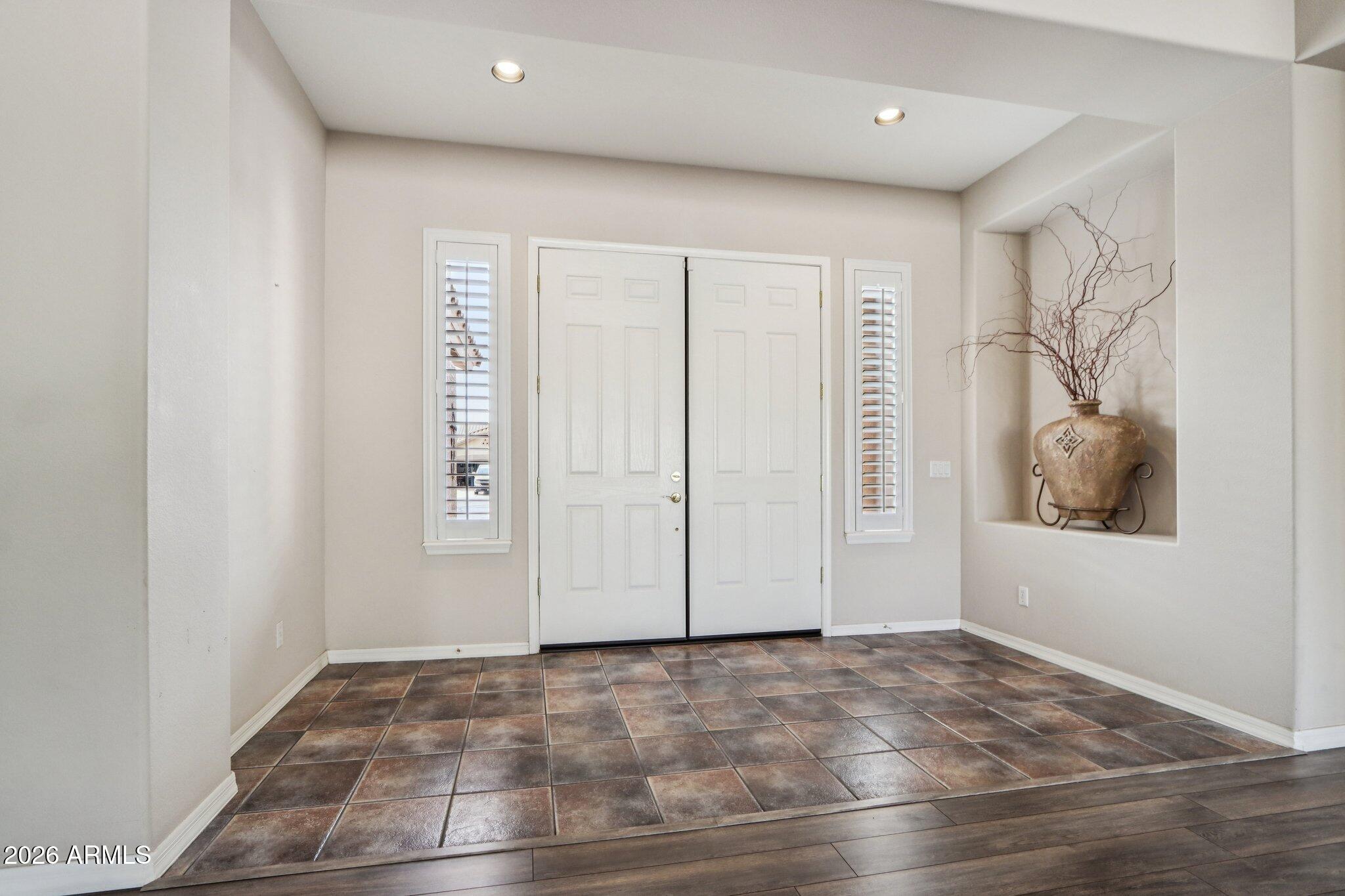 5727 S GOLDEN BARREL Court