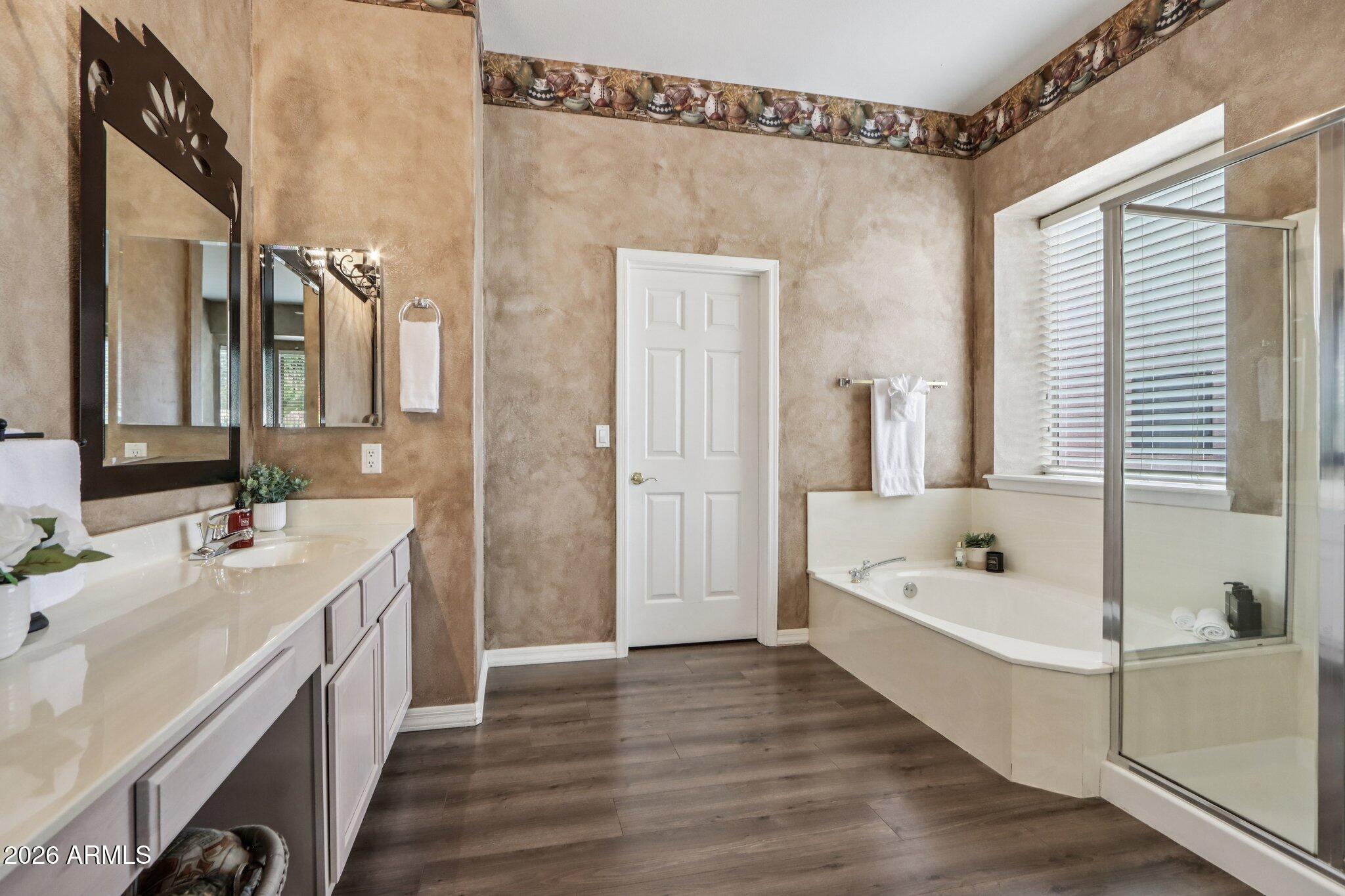 5727 S GOLDEN BARREL Court