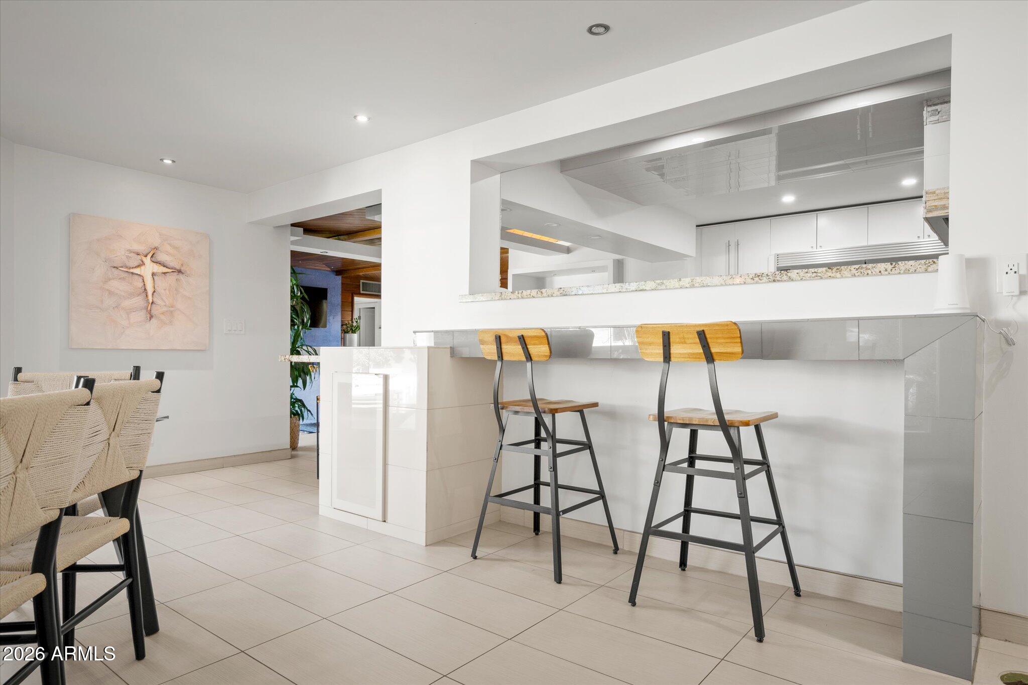 3812 E CORONADO Road