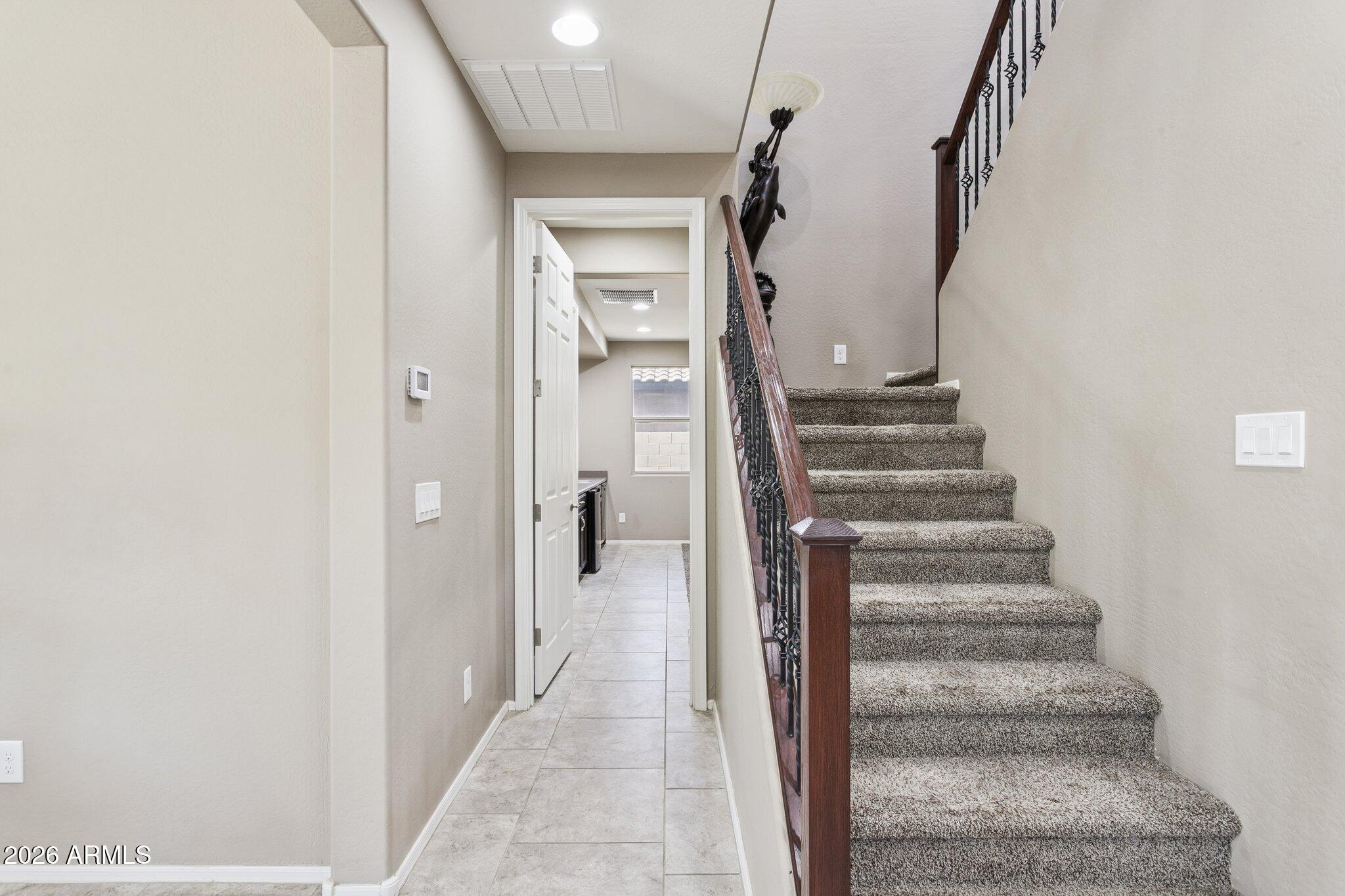 12151 W Davis Lane
