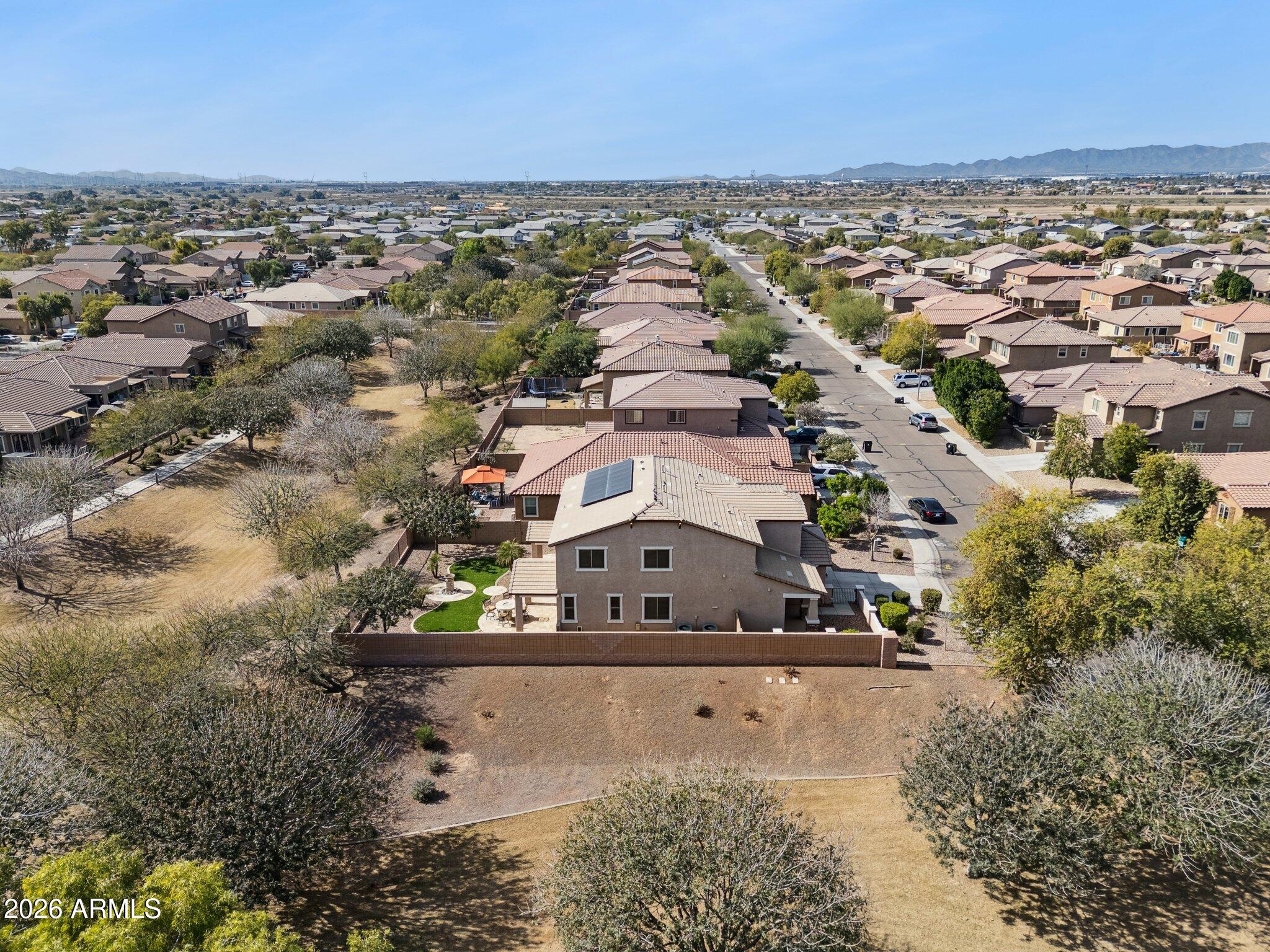 12151 W Davis Lane
