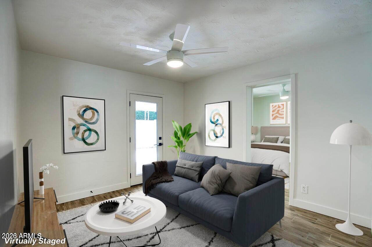 2509 E COOLIDGE Street