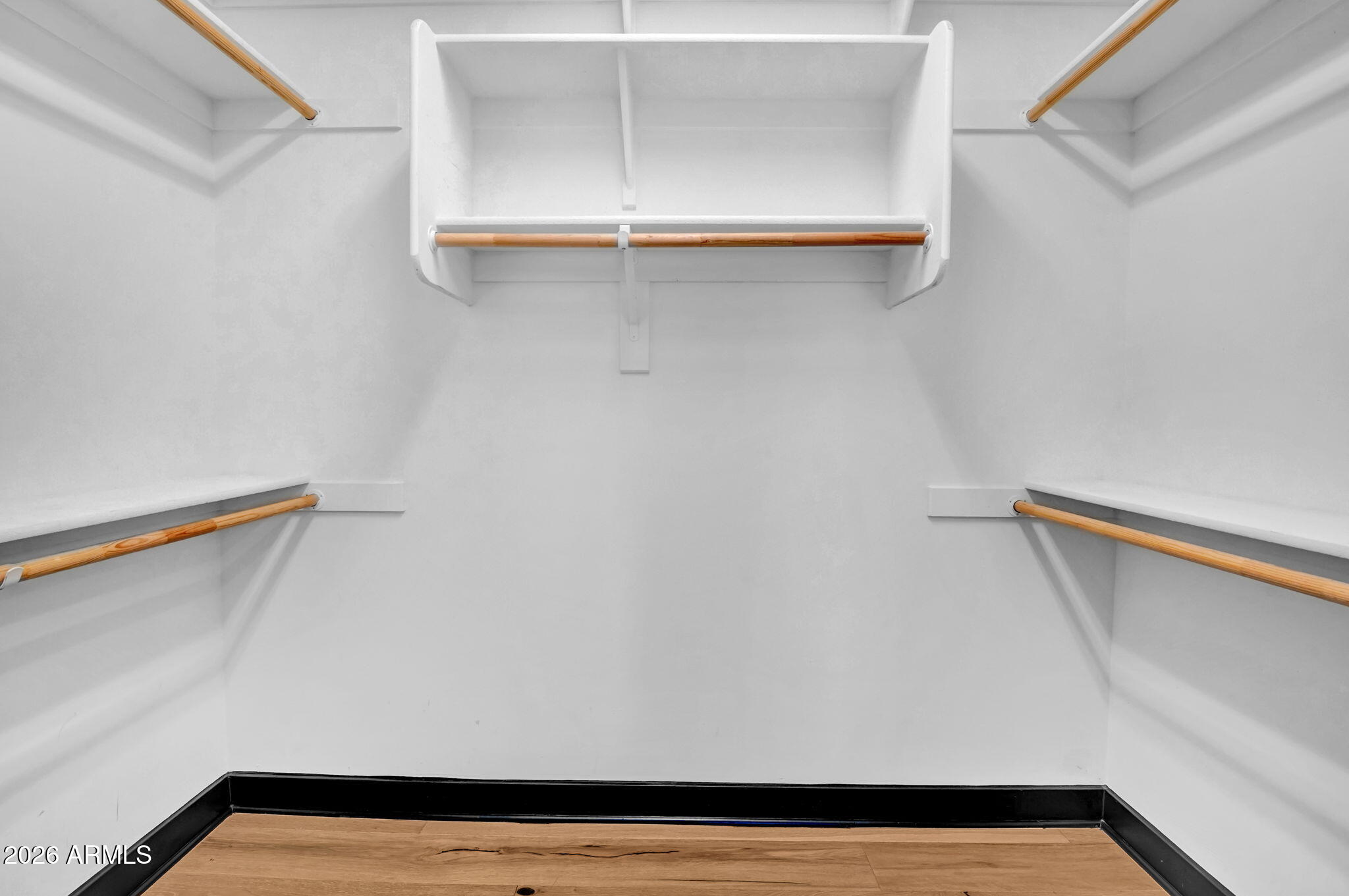 3510 N MILLER Road 1011