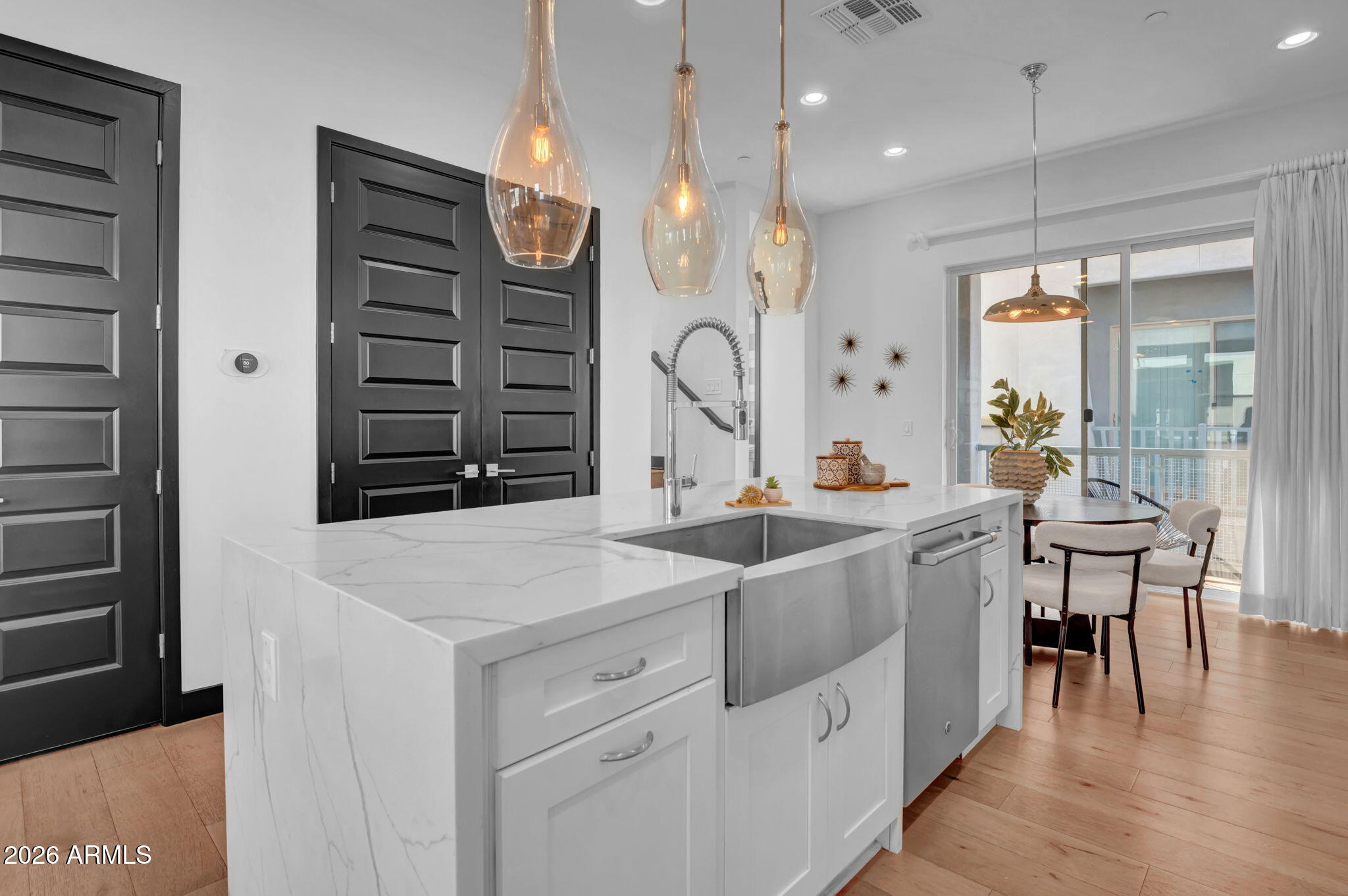 3510 N MILLER Road 1011