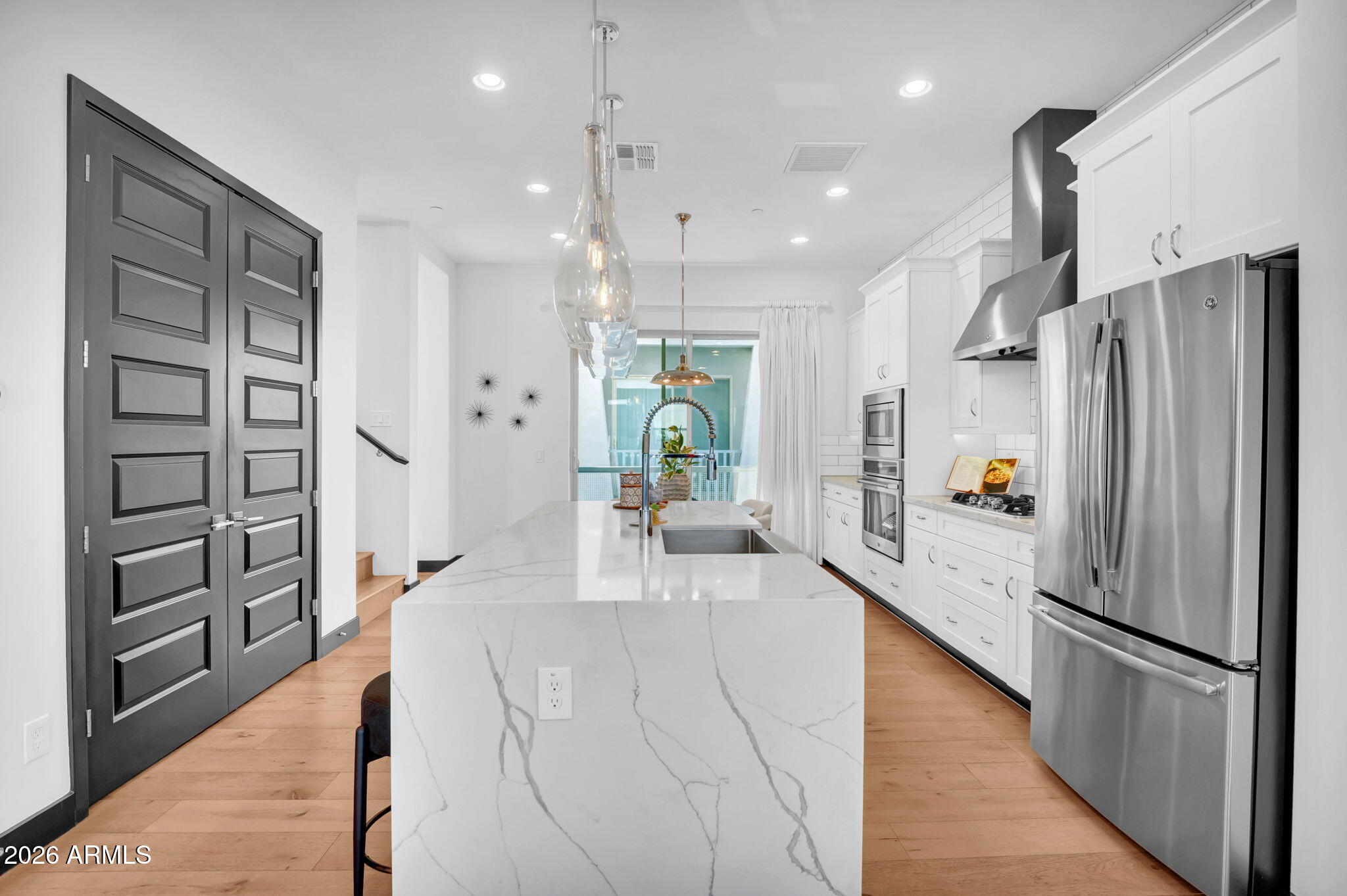 3510 N MILLER Road 1011