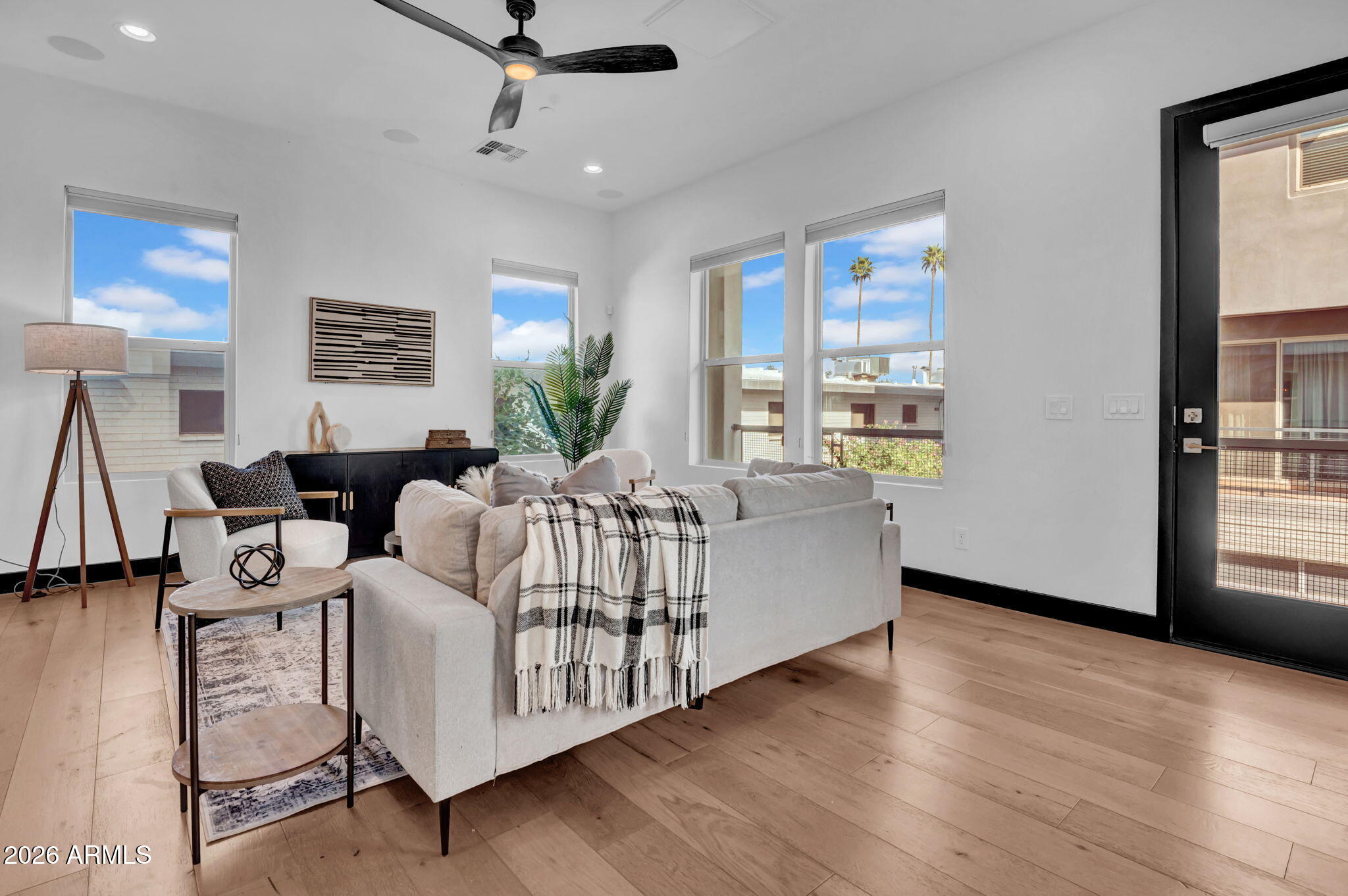 3510 N MILLER Road 1011